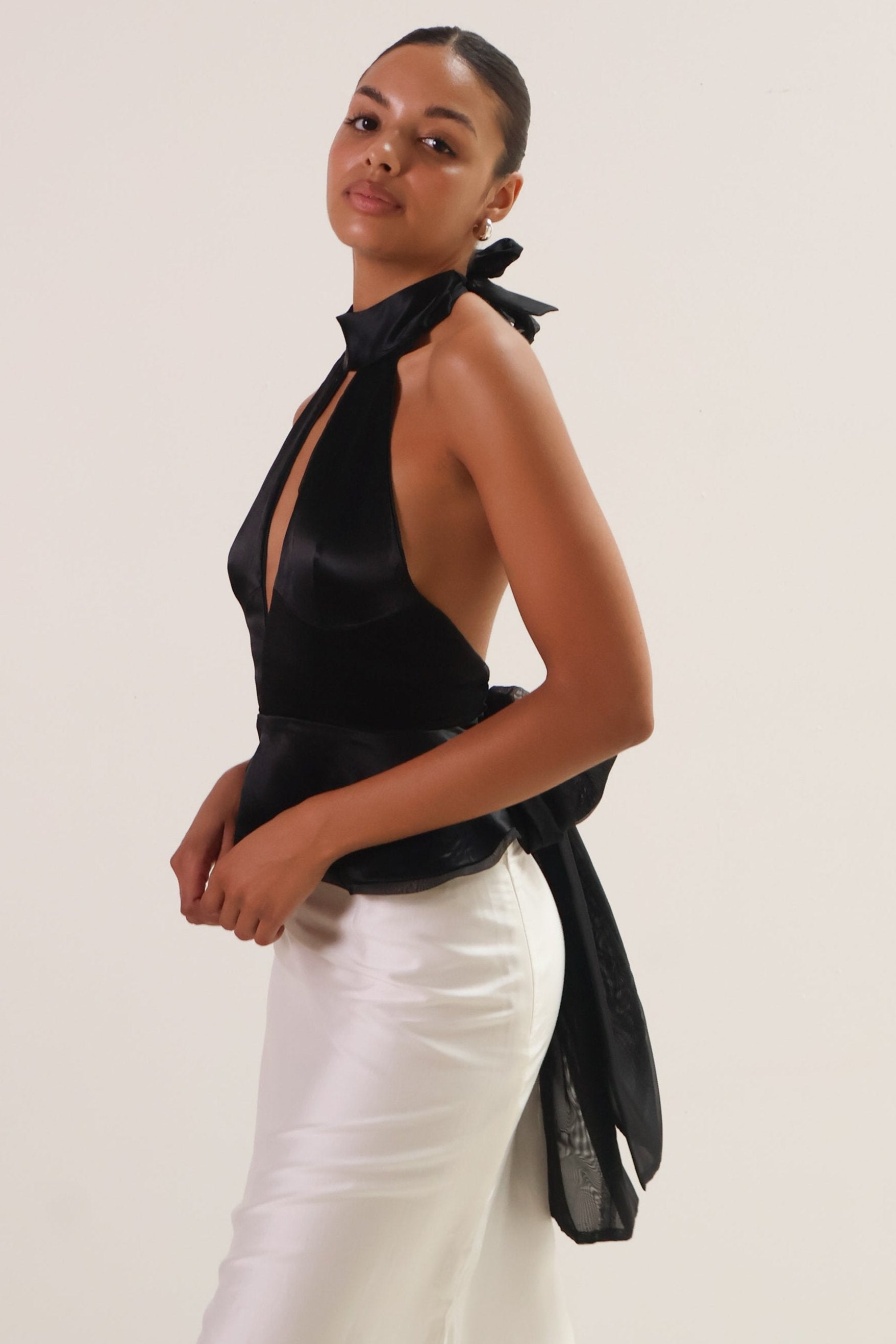 Cvet Préri Black Calla Halter