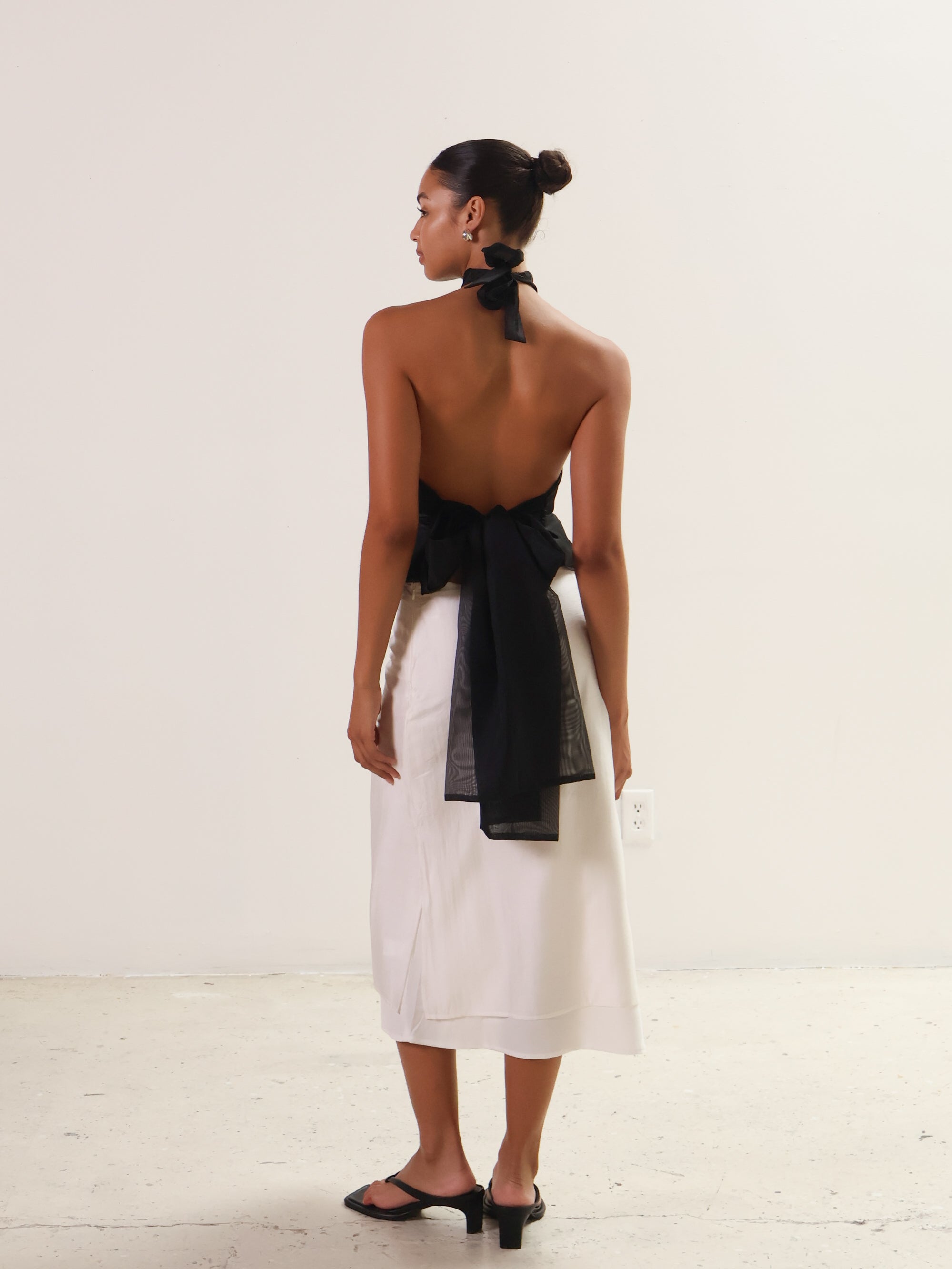 Cvet Préri Black Calla Halter