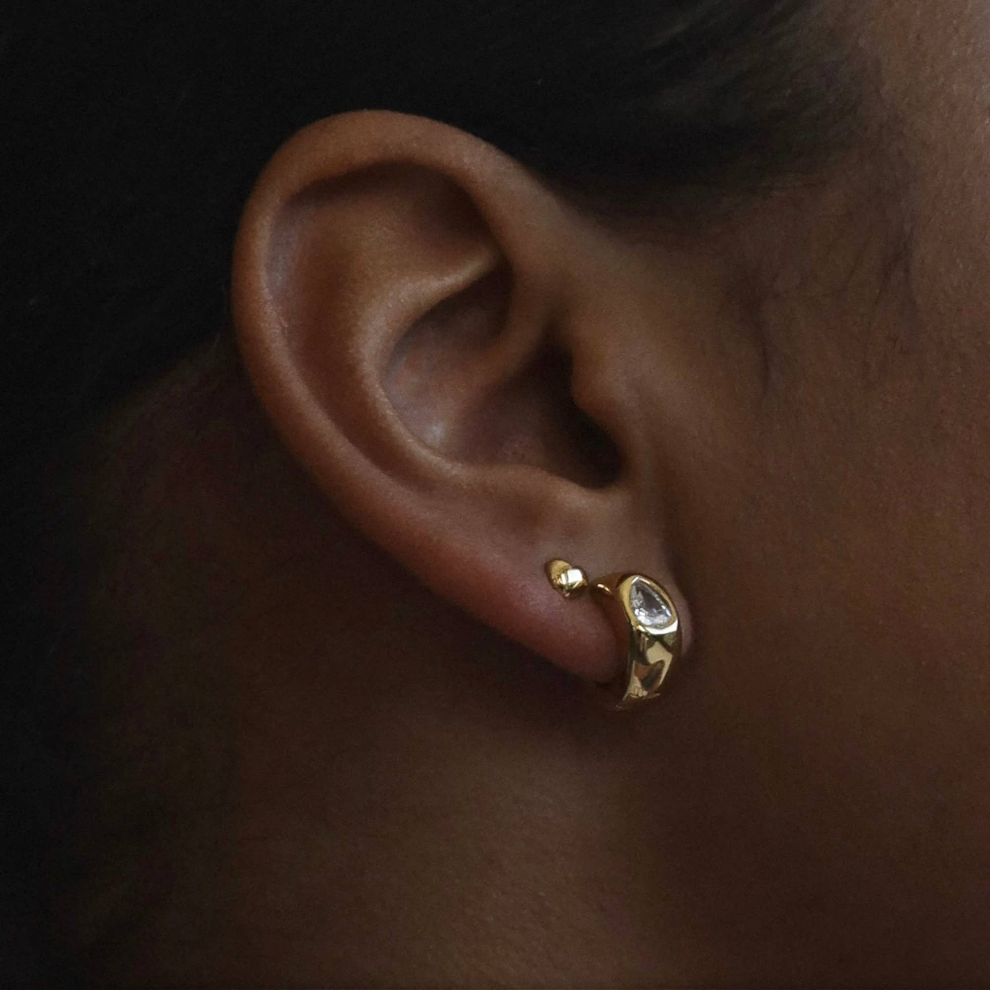 Gold Samantha Hoops