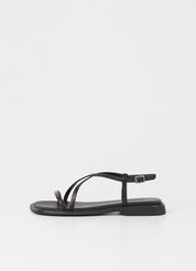 Vagabond Izzy Black Leather Sandals