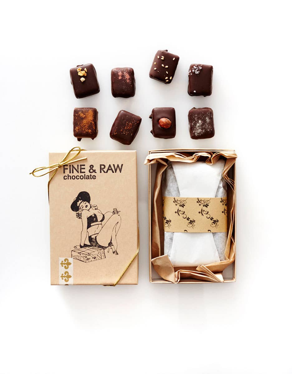 Fine & Raw 8 Piece Mixed Truffle Gift Set