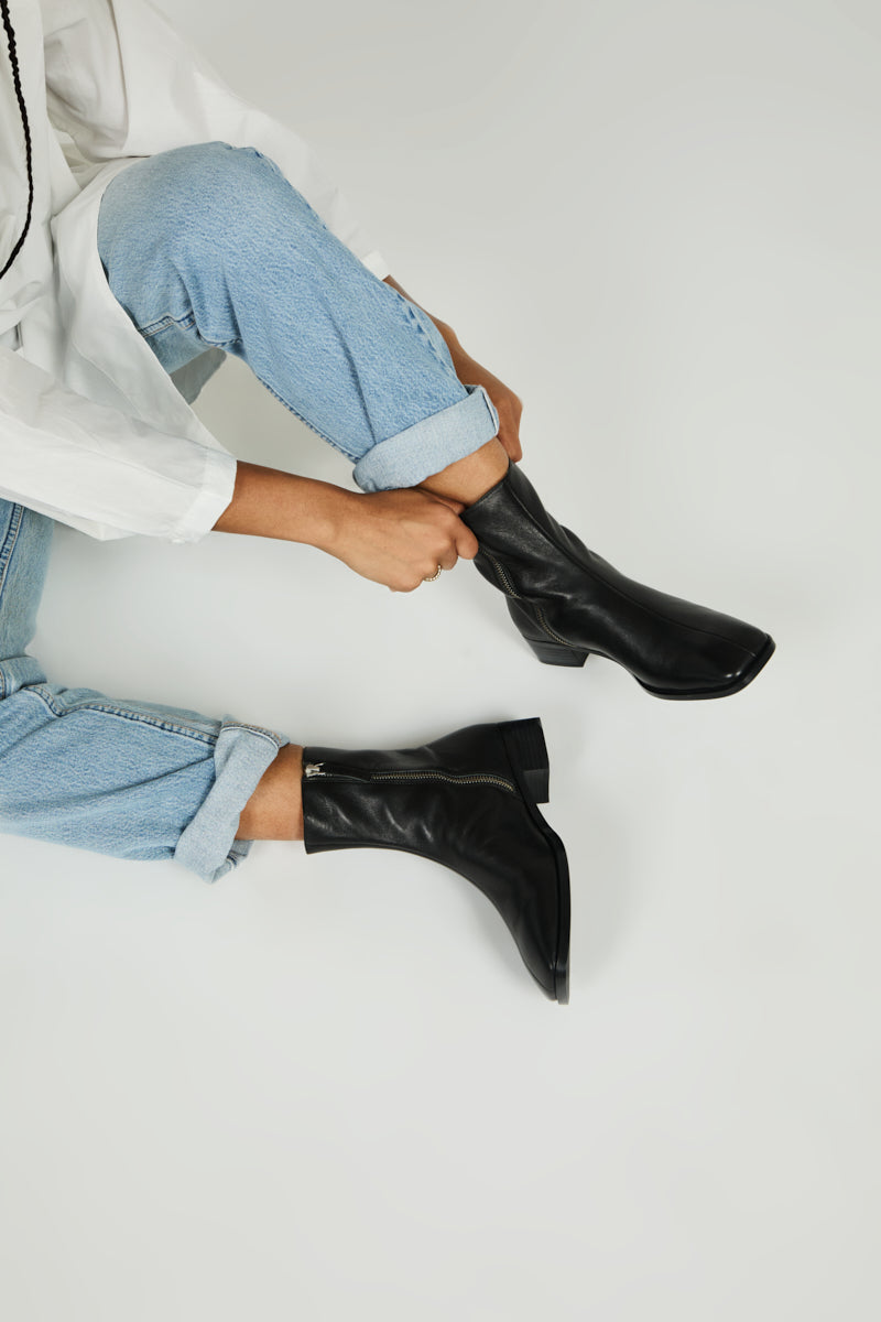 Intentionally Blank Black Leather Tour Boot