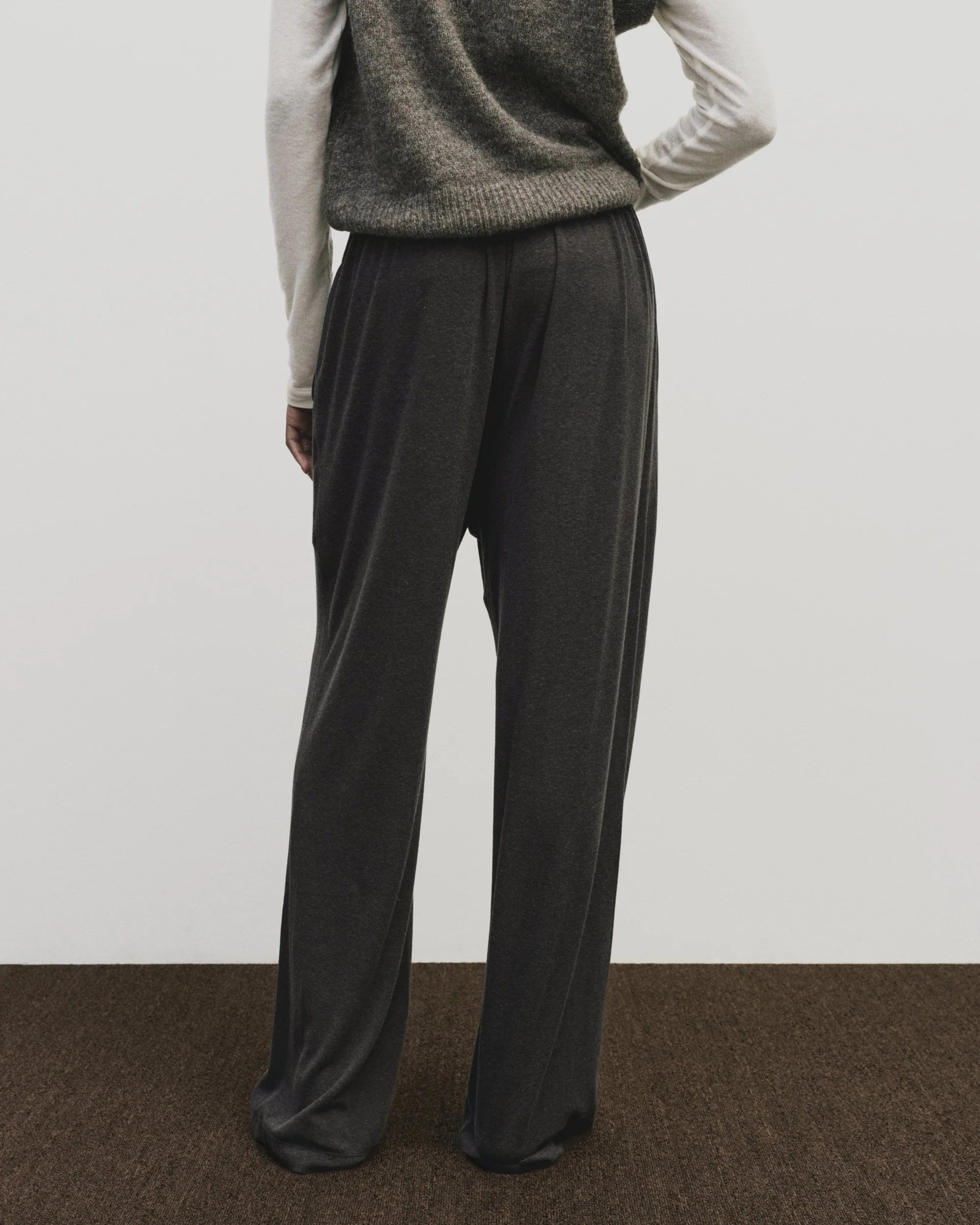 20250202_DBaum_MijeongPark_FW25_Look26_1264.webp