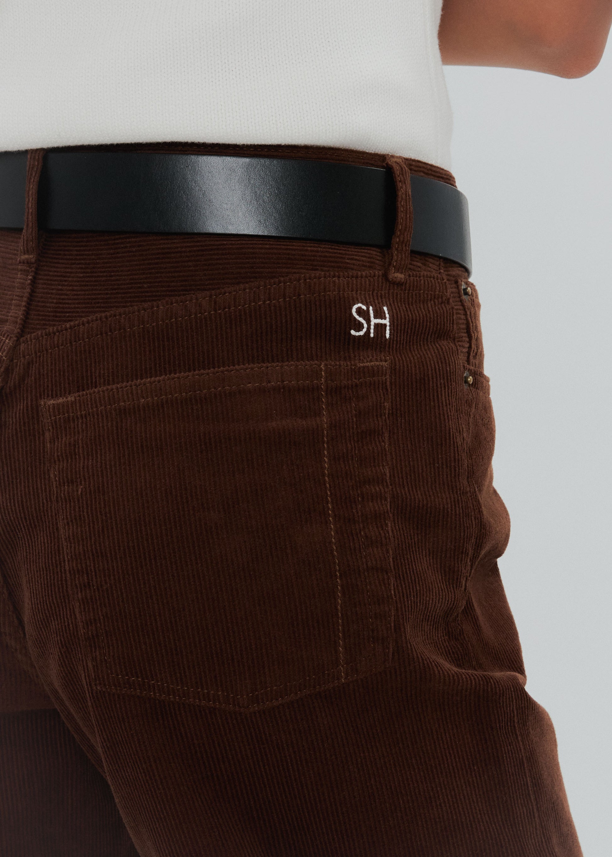 250826_StillHere_Eccom_Everyday_Chocolate_Corduroy_0119.jpg