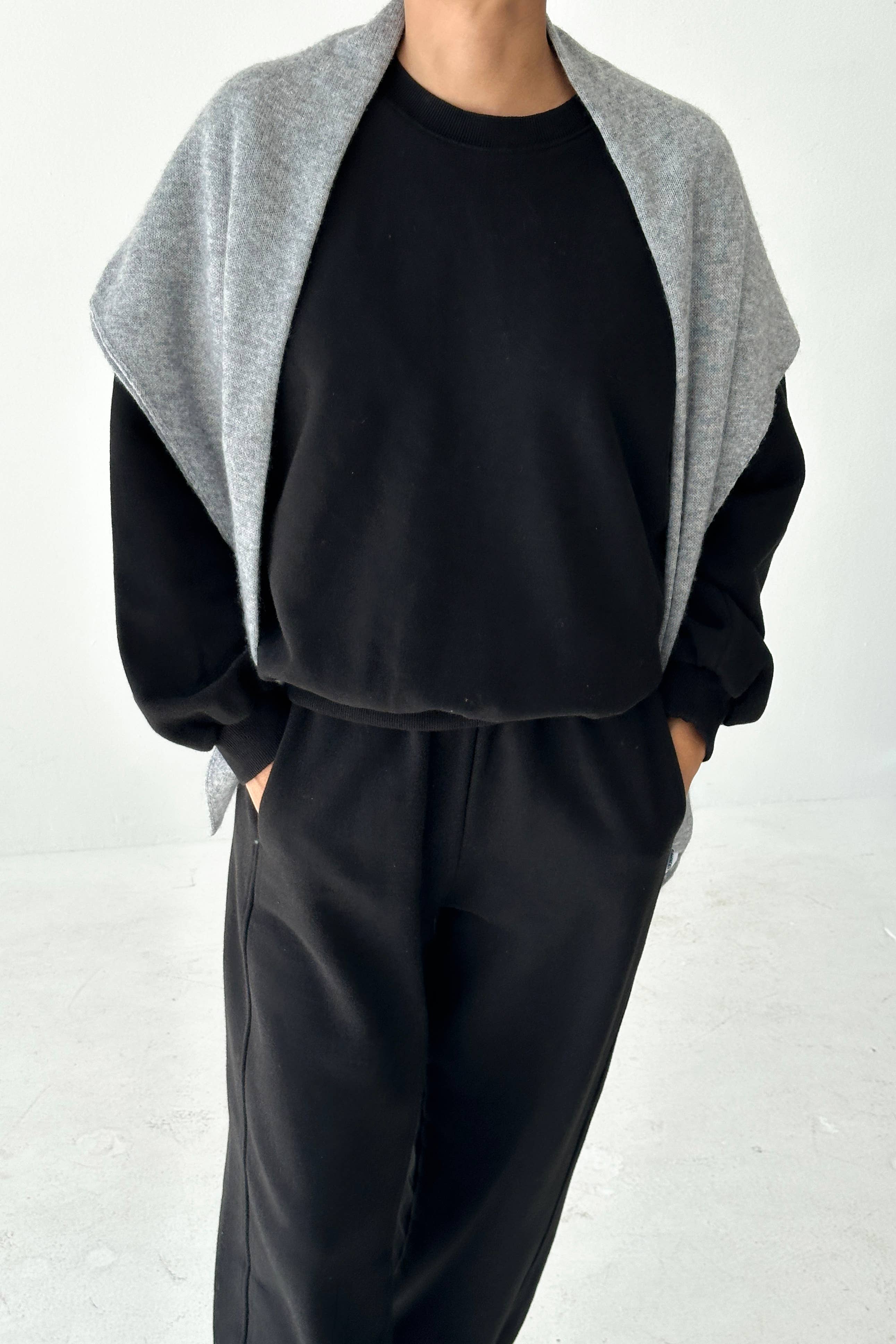 Le Bon Shoppe Grey Cashmere Shawl