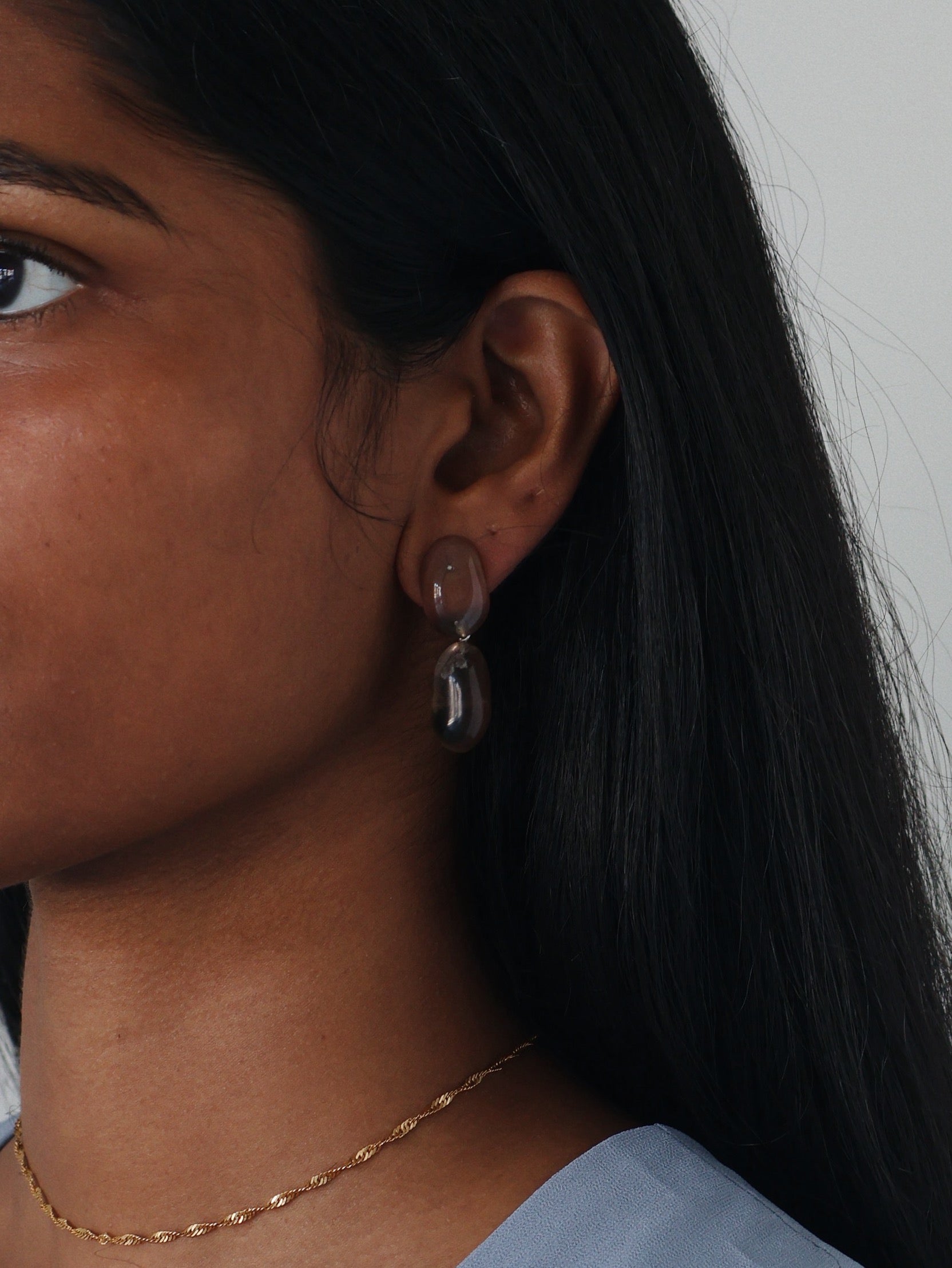 Mussels and Muscles Pebbles Earrings No. 2 - Smoky Quartz
