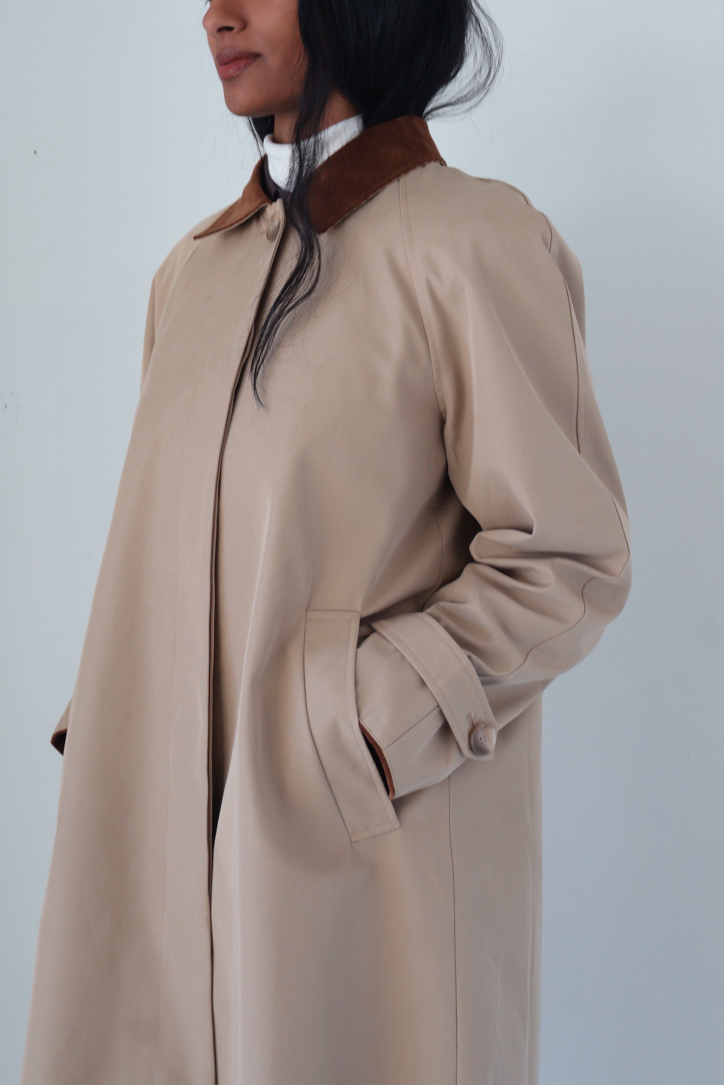 Khaki Corduroy Collar Raiden Coat