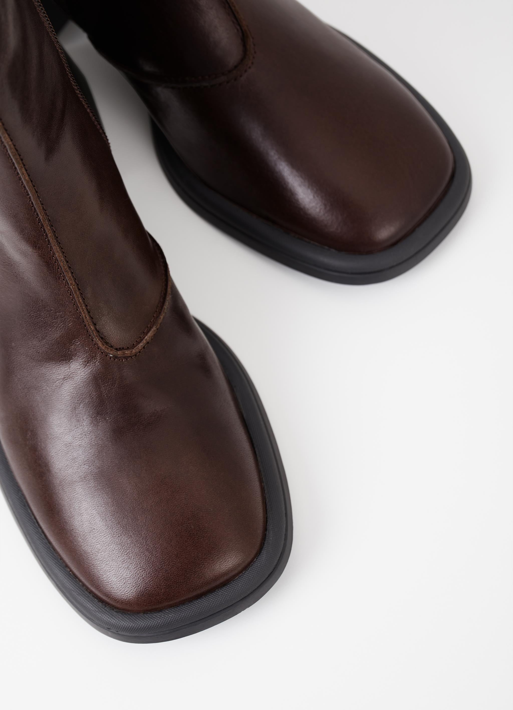 Vagabond Dark Brown Ansie Boot