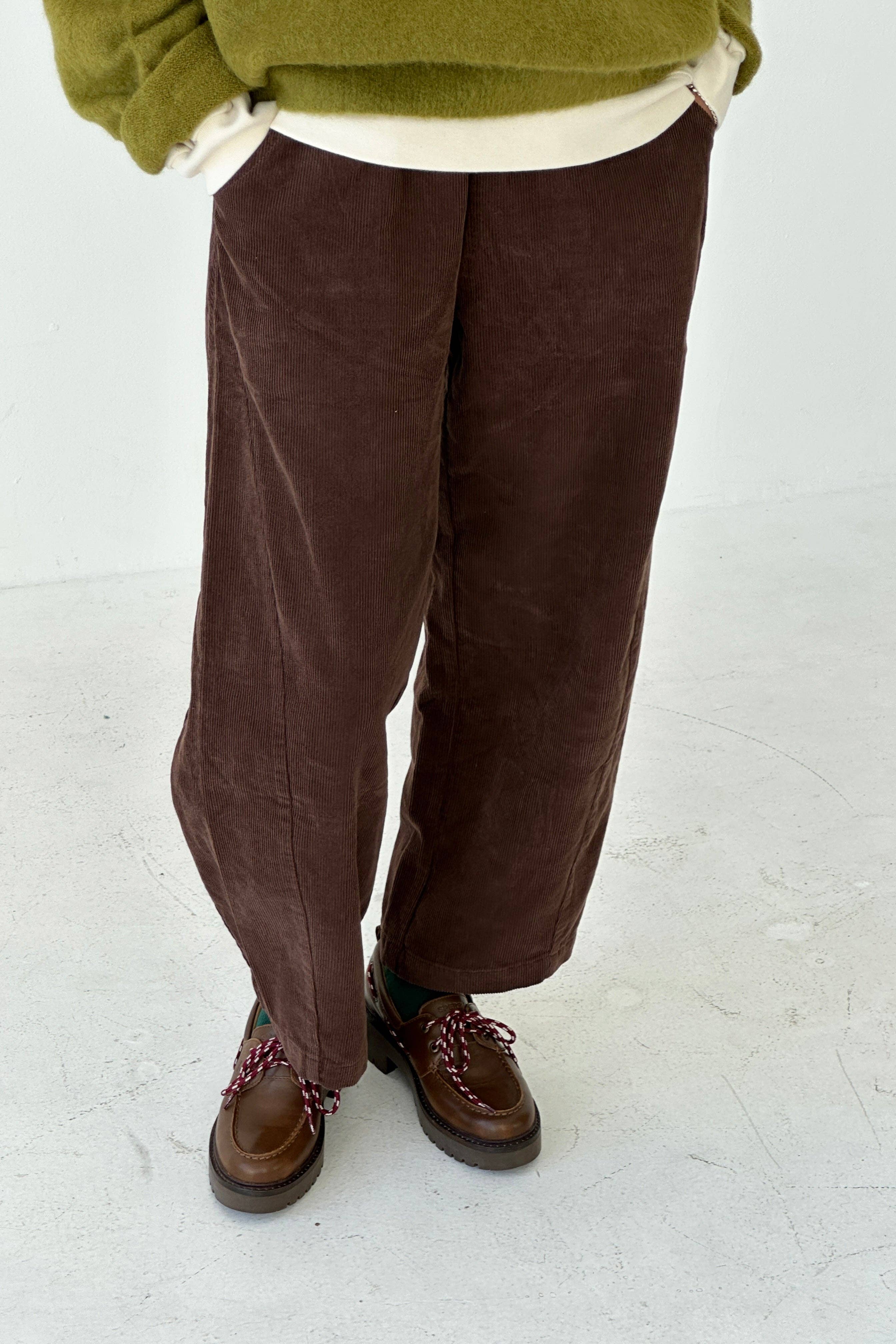 Le Bon Shoppe Chocolate Corduroy Arc Pants