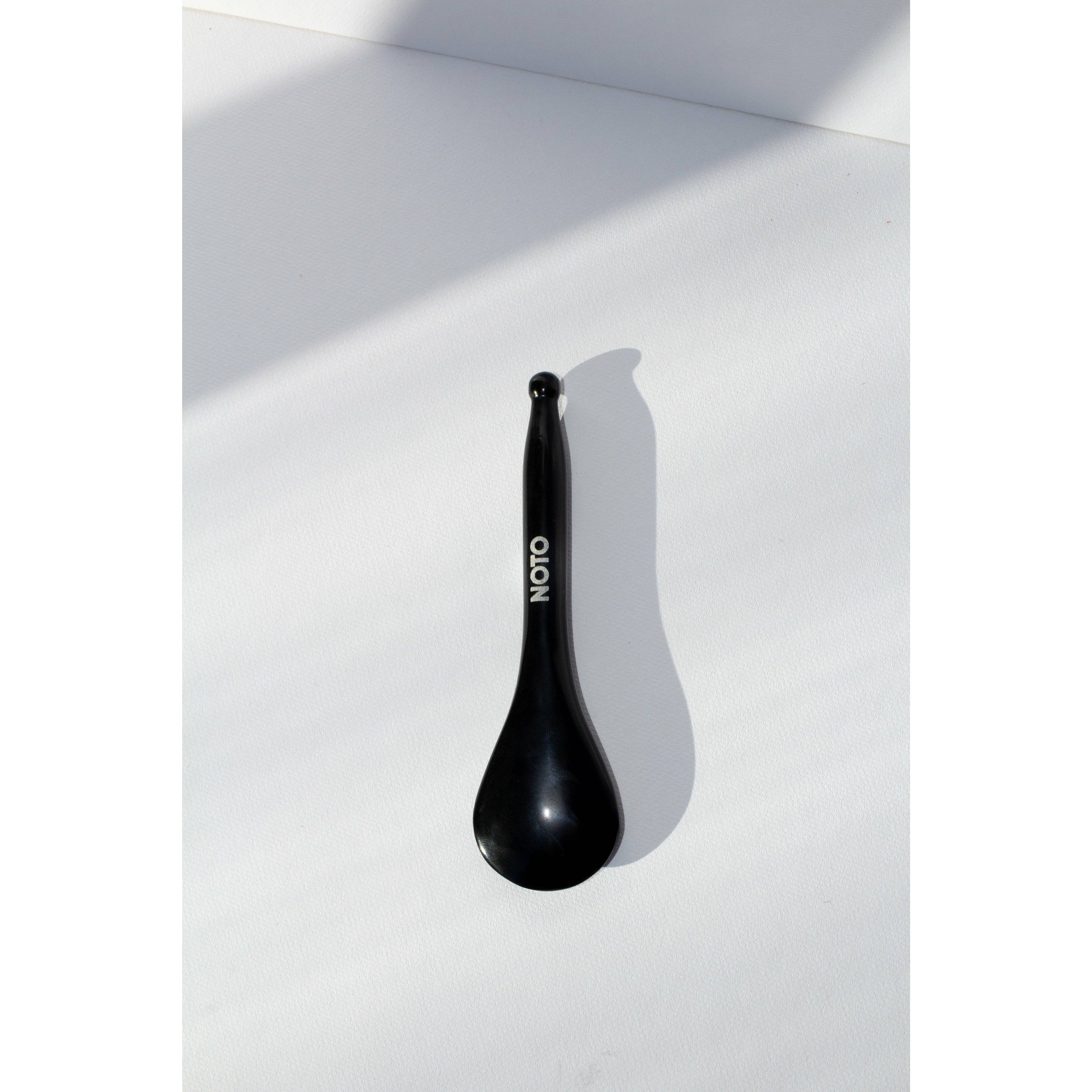 NOTO Botanics Bian Stone Facial Tool