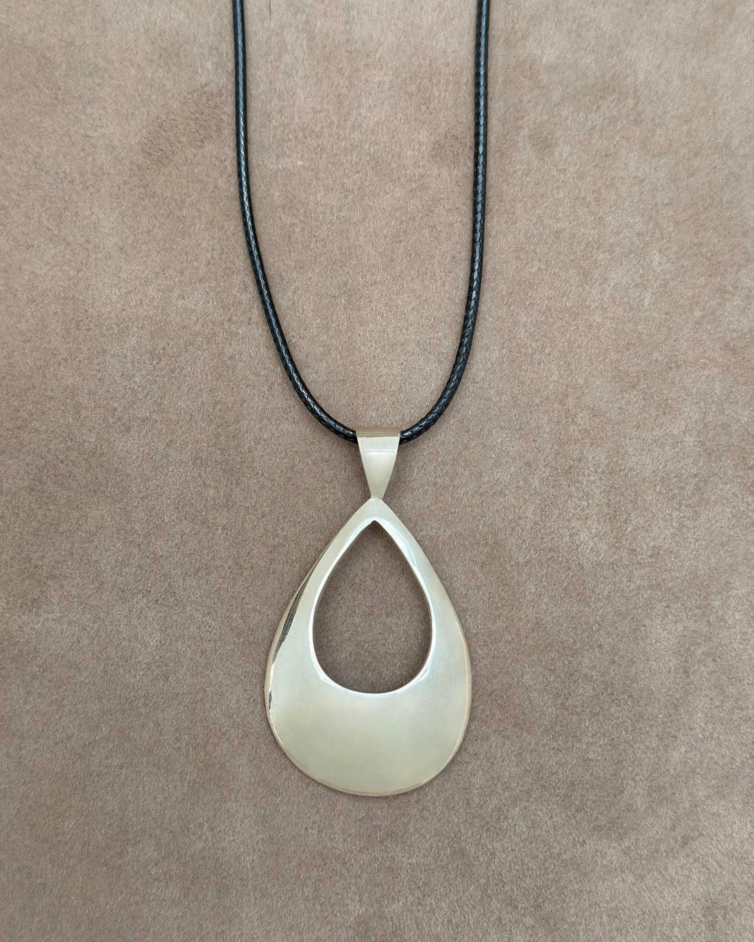 Nuri Studios Silver Teardrop Long Cord Necklace