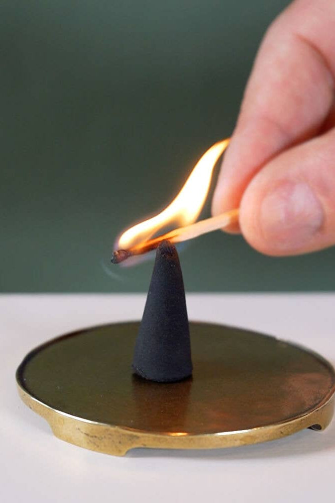 Paraphrase Perfume Halo Incense Burner