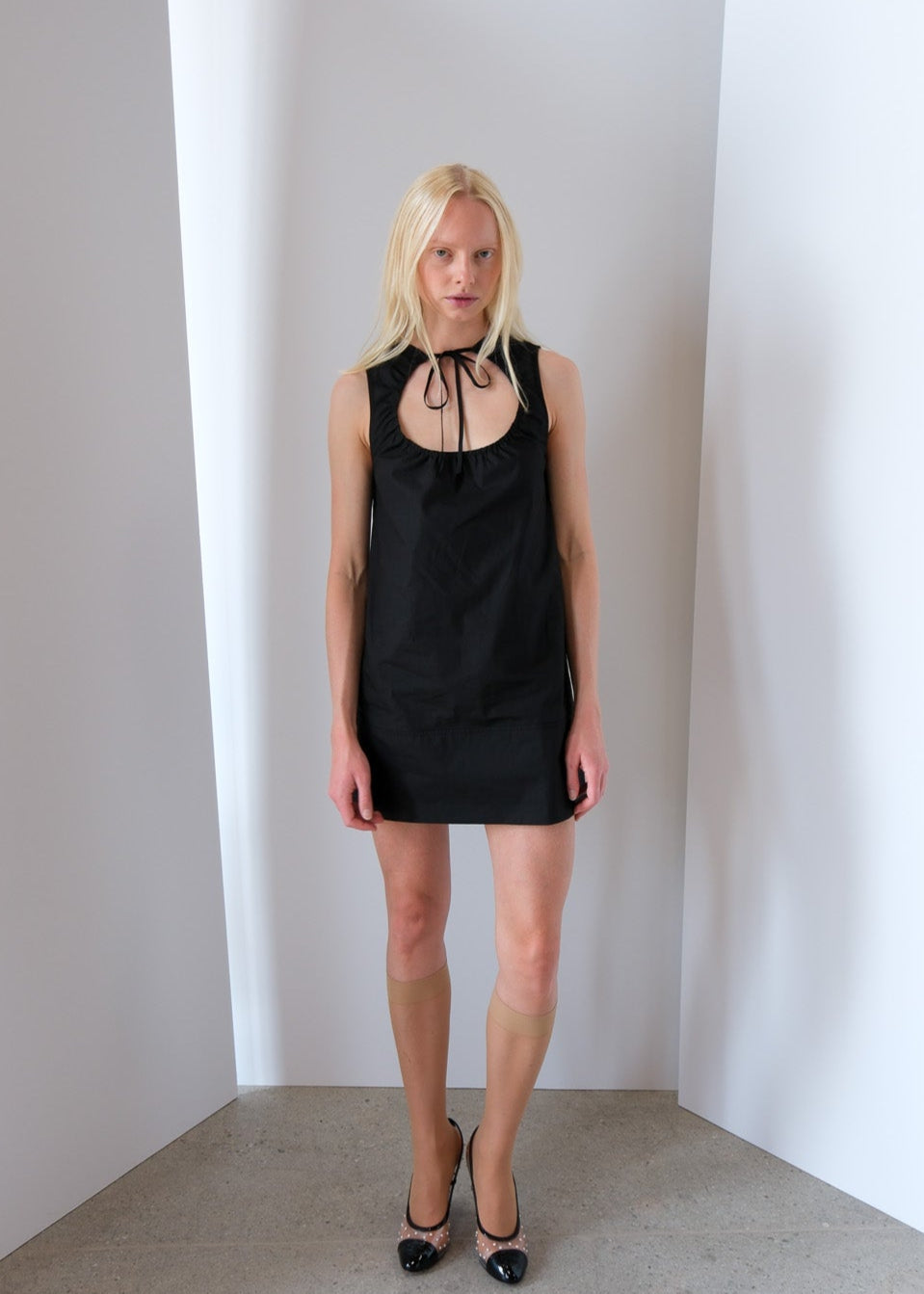 Geel Black Keyhole Eloise Dress