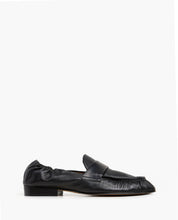 Flattered Samoa Black Leather Loafers