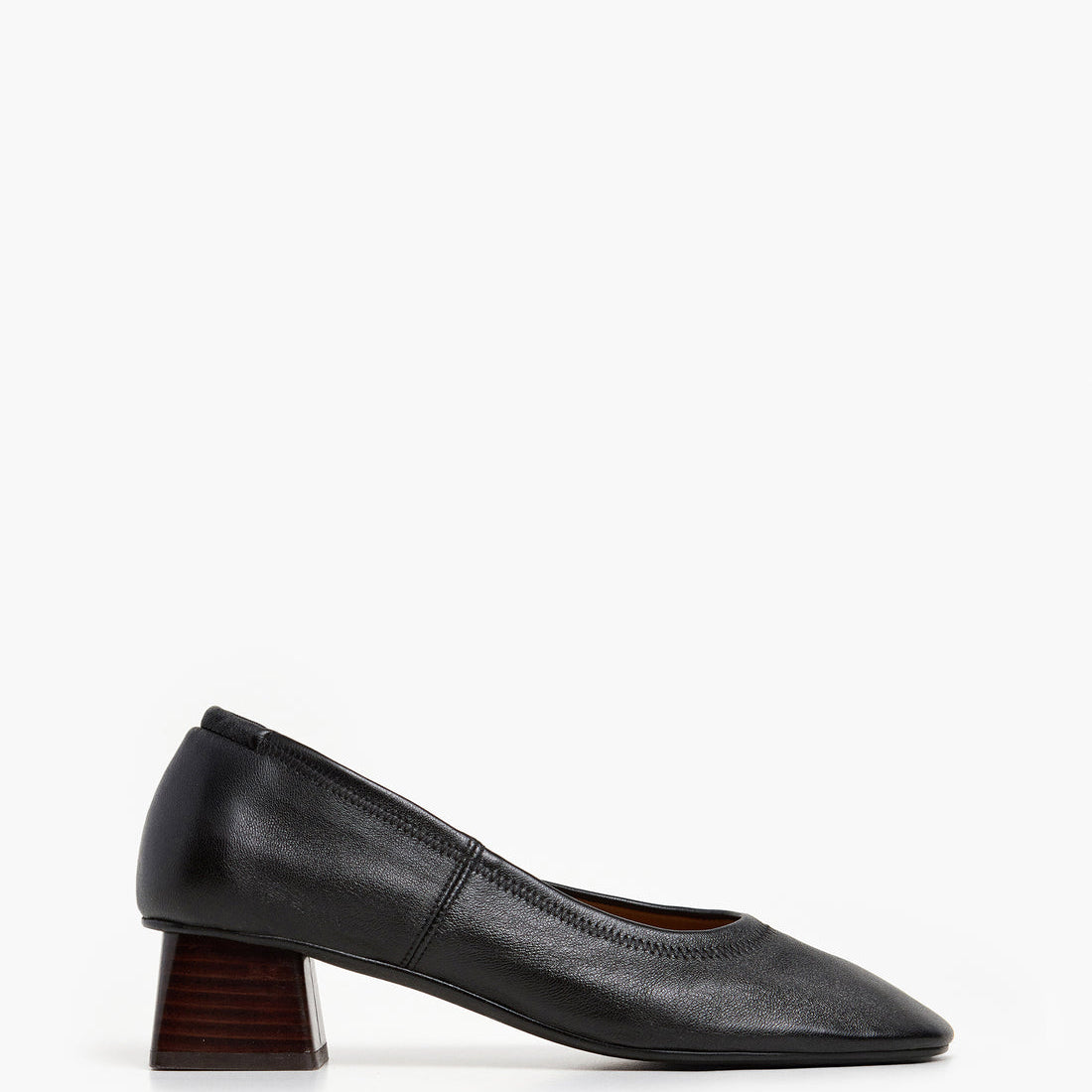 FLATTERED-ZAC_GRAINED-LEAHTER_BLACK-SIDE.jpg
