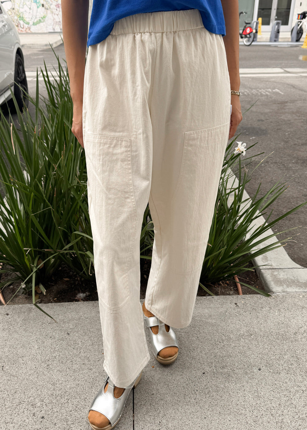 GardenersPants_Ecru_081426_1.jpg
