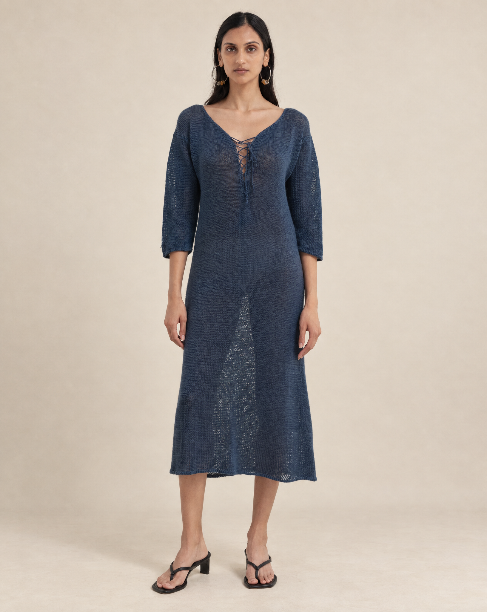Generated_with_Kive.ai_-_change_all_of_the_photos_for_Vintage_Magnin_x_CK_Linen_Hand_Loomed_Dress_into_Muted_Gallery.png