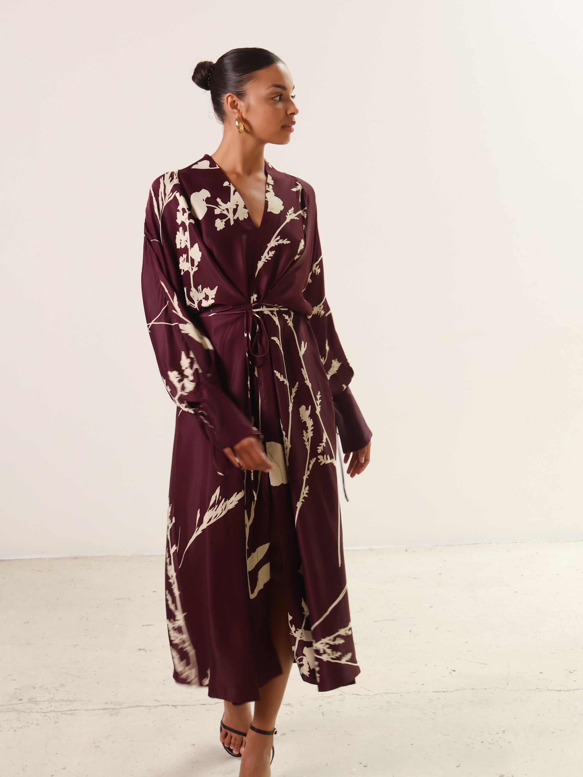 Eikō Ai Aubergine Gobi Kimono Dress