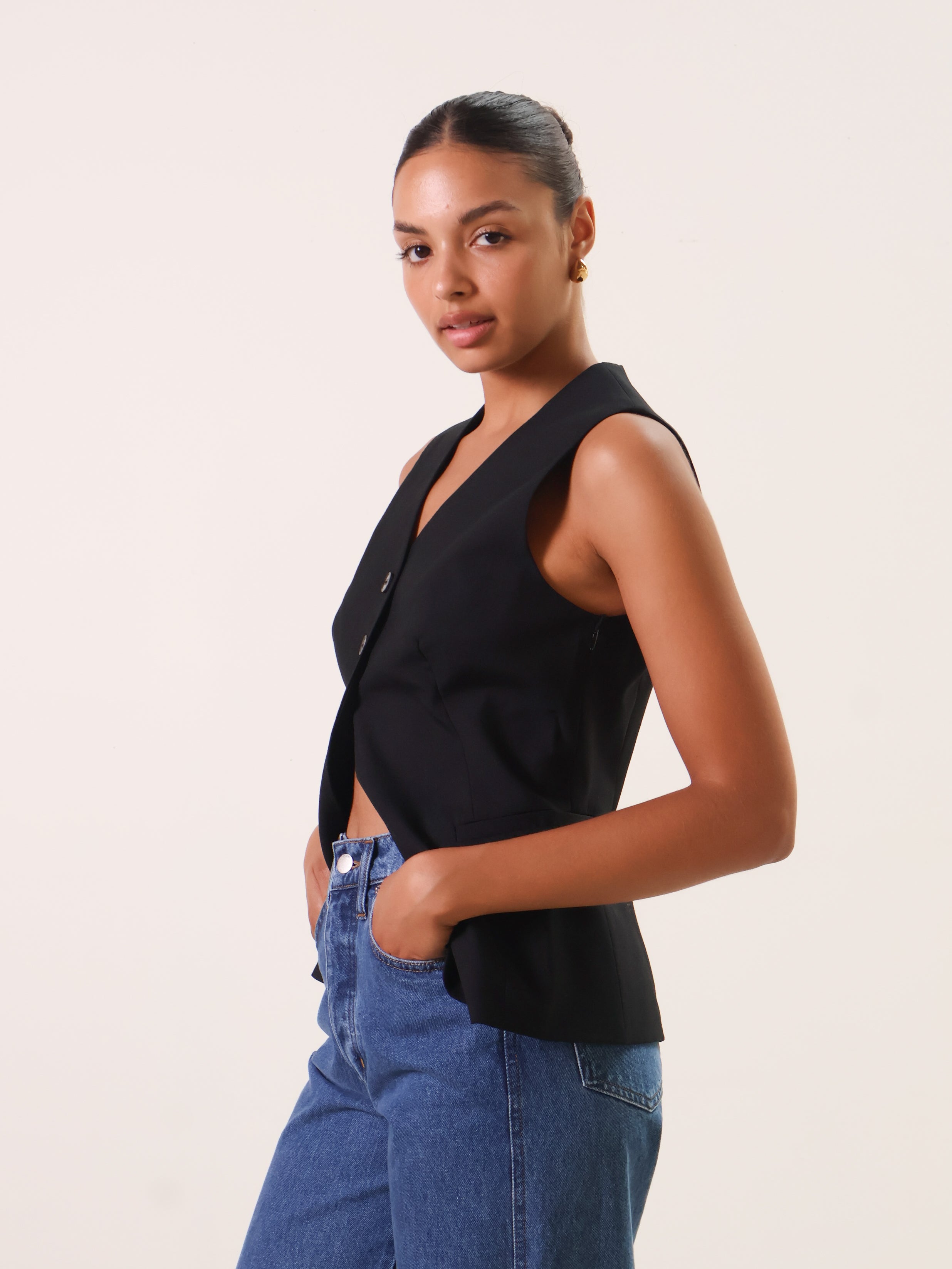 Black Fit and Flare Delphia Vest