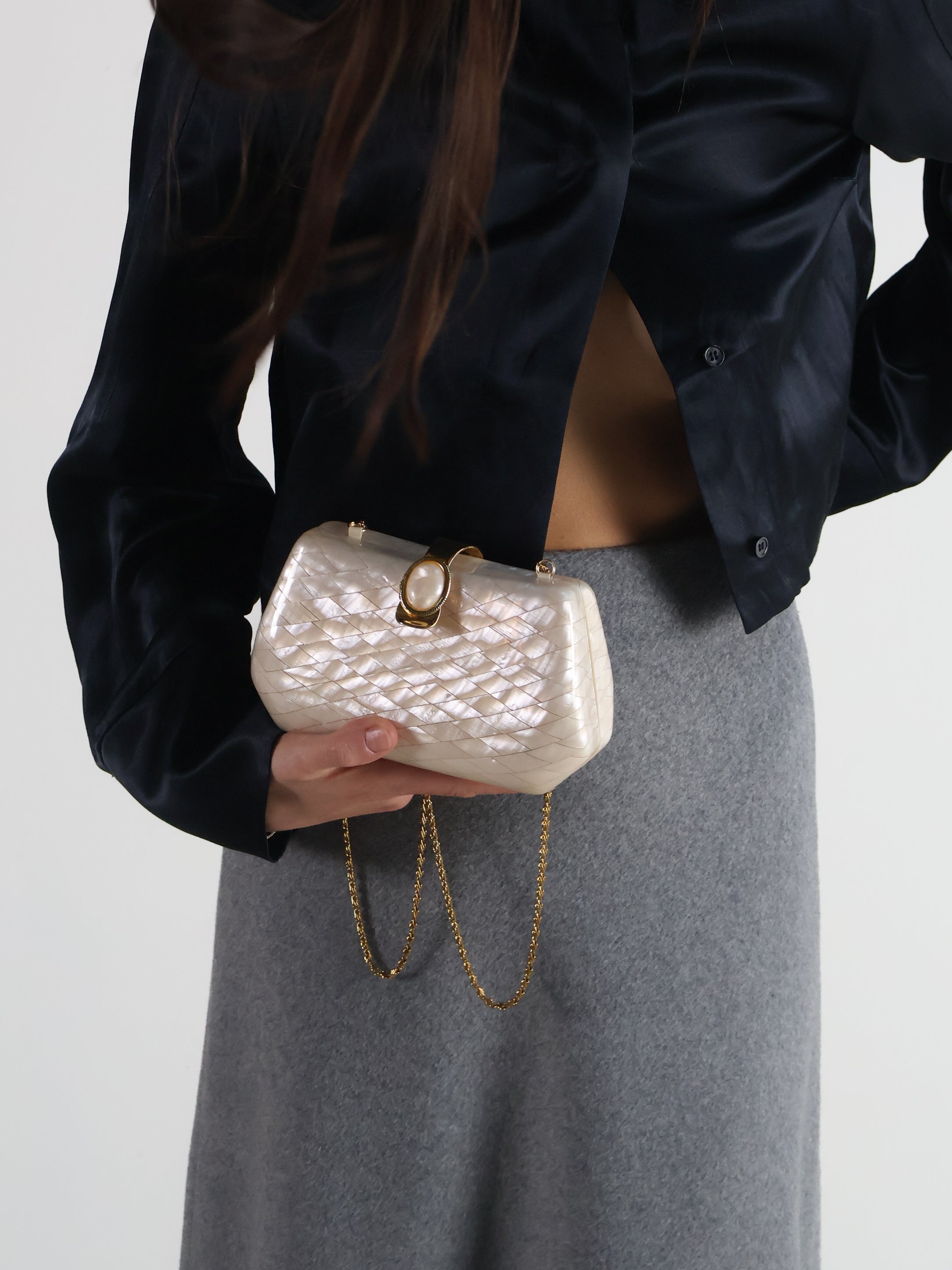 Vintage 70s Shell Clutch