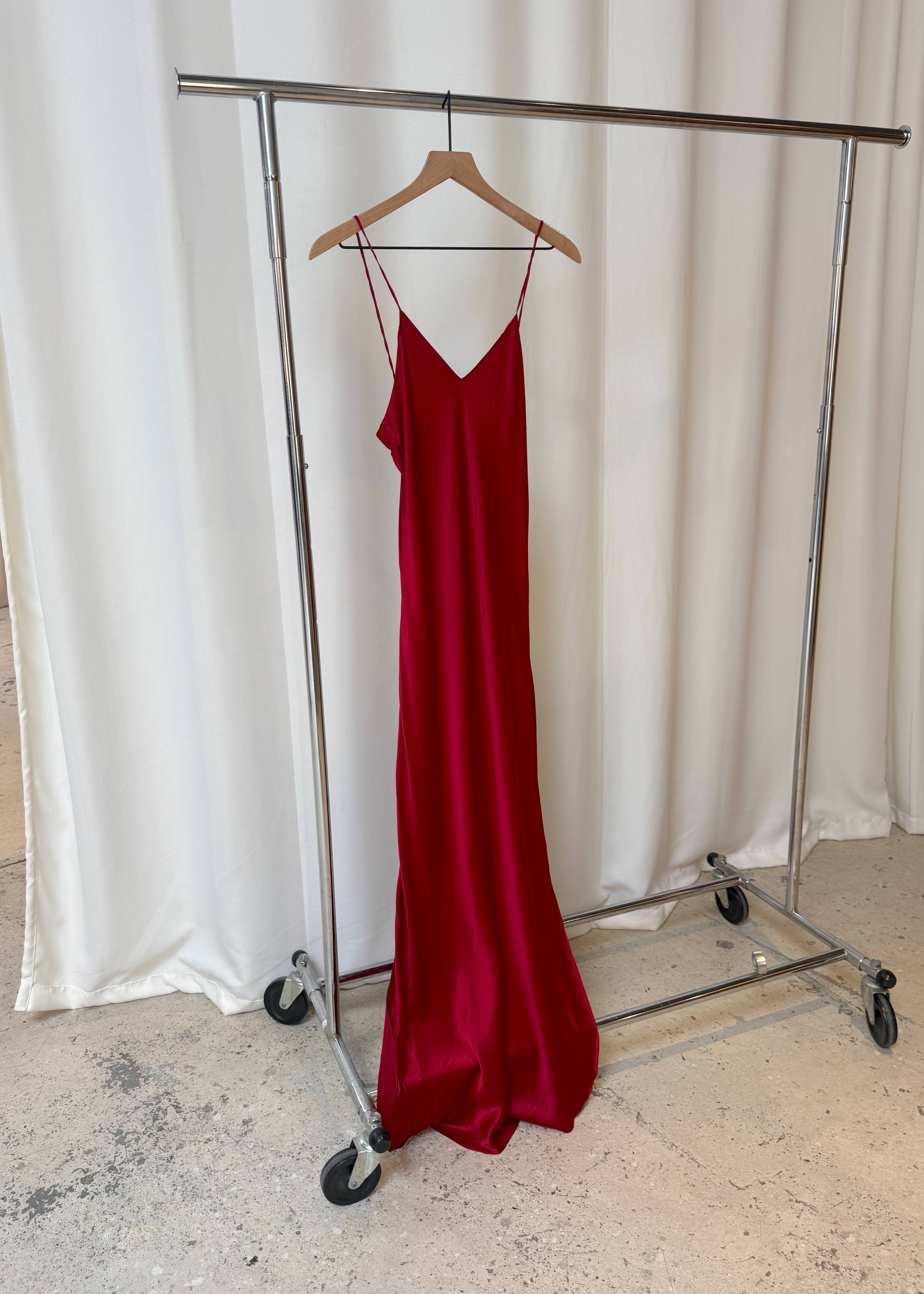 MC-VintageRedSilkDress-1.jpg