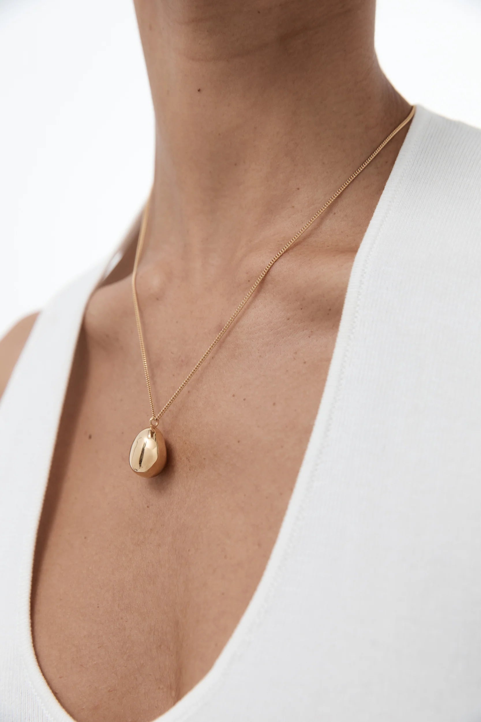 Nina Gordon Gold Drop Necklace