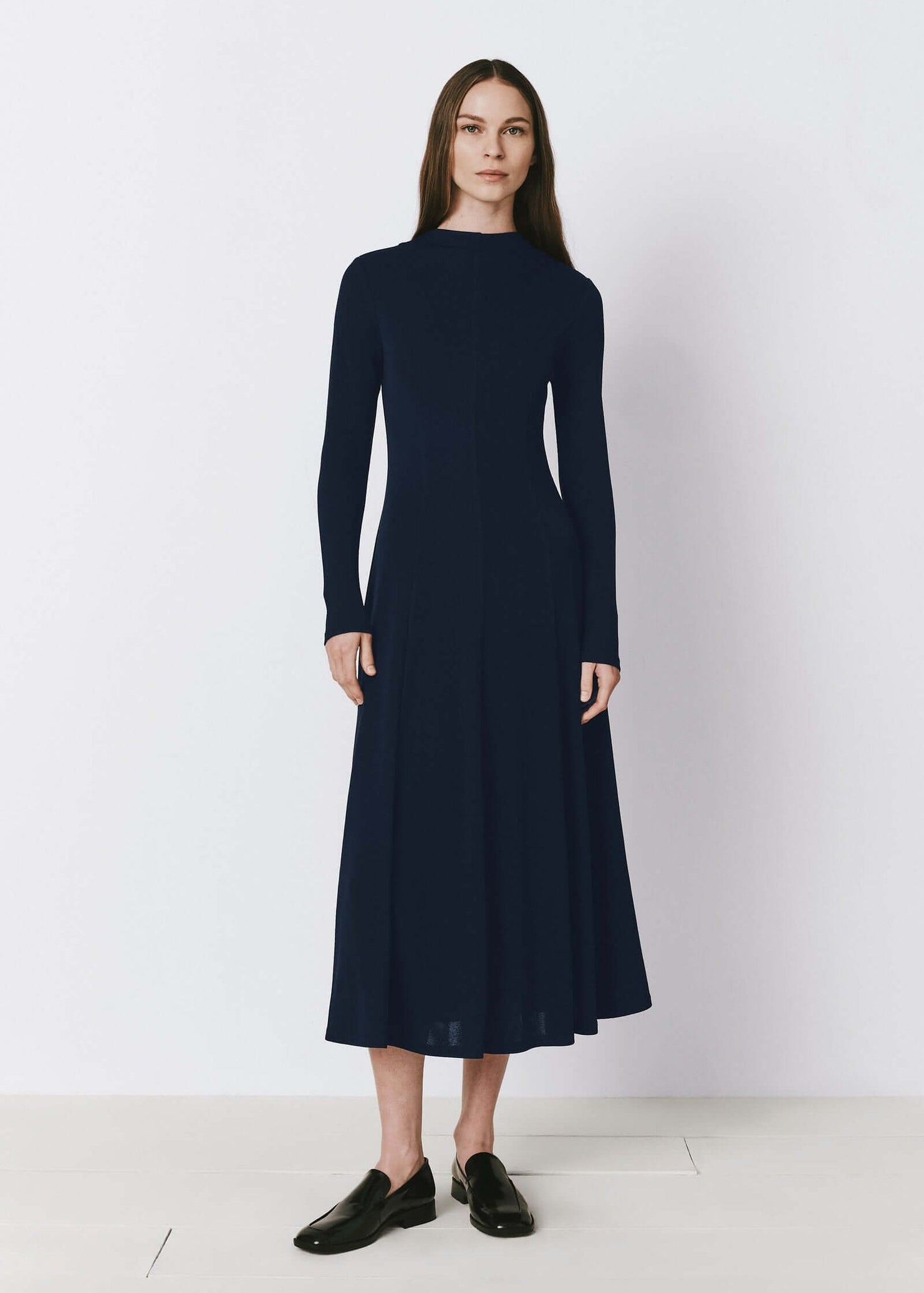 RueSophie_AdenetLongsleeveDress_Navy_2_1482x_554e3b1b-7677-4dec-b2d3-75dbc9f6c74f.jpg