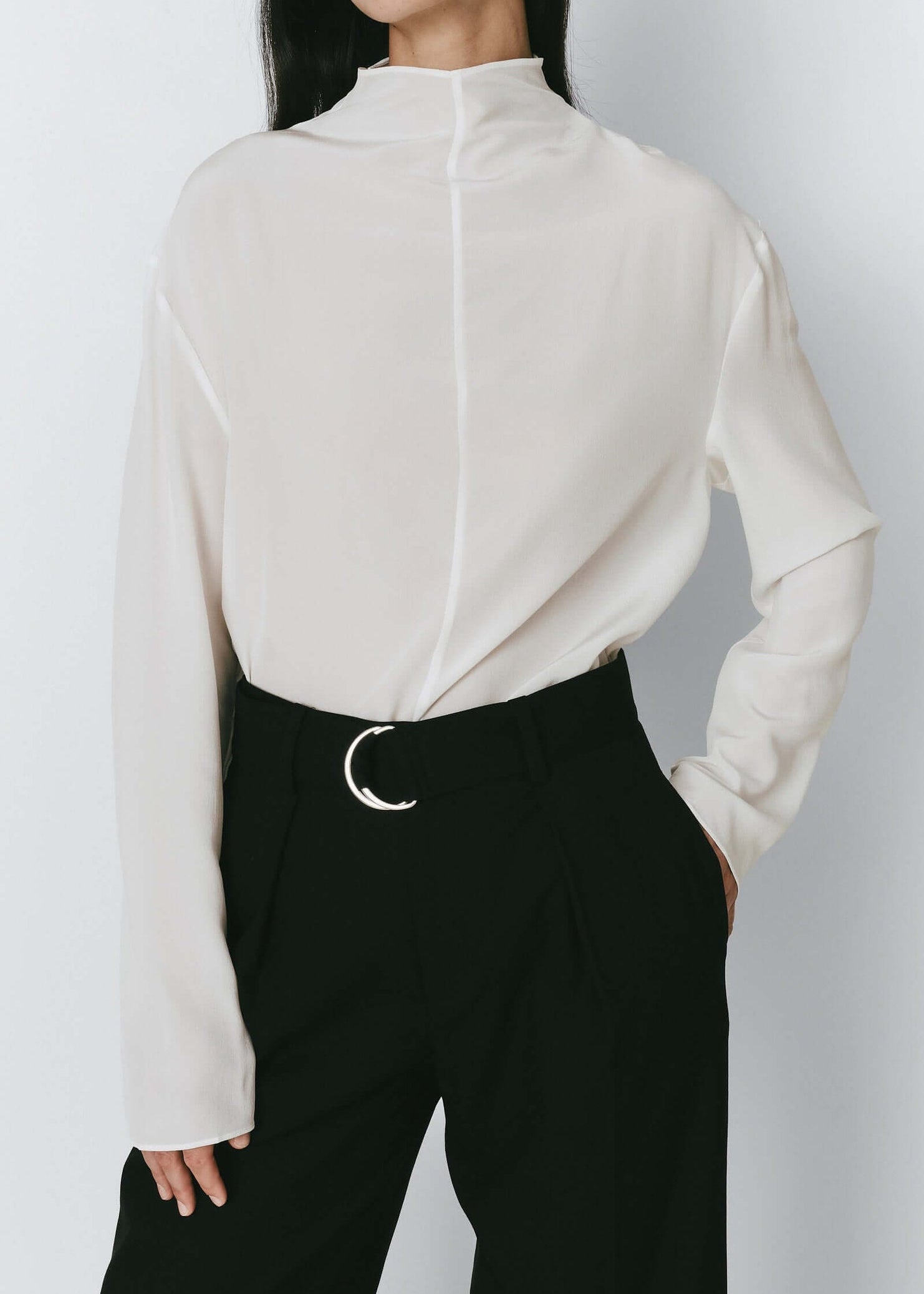 RueSophie_AllardLongsleeveTop_White_2_1482x_06b7c112-a559-46cc-a0ff-e498ec57be36.jpg
