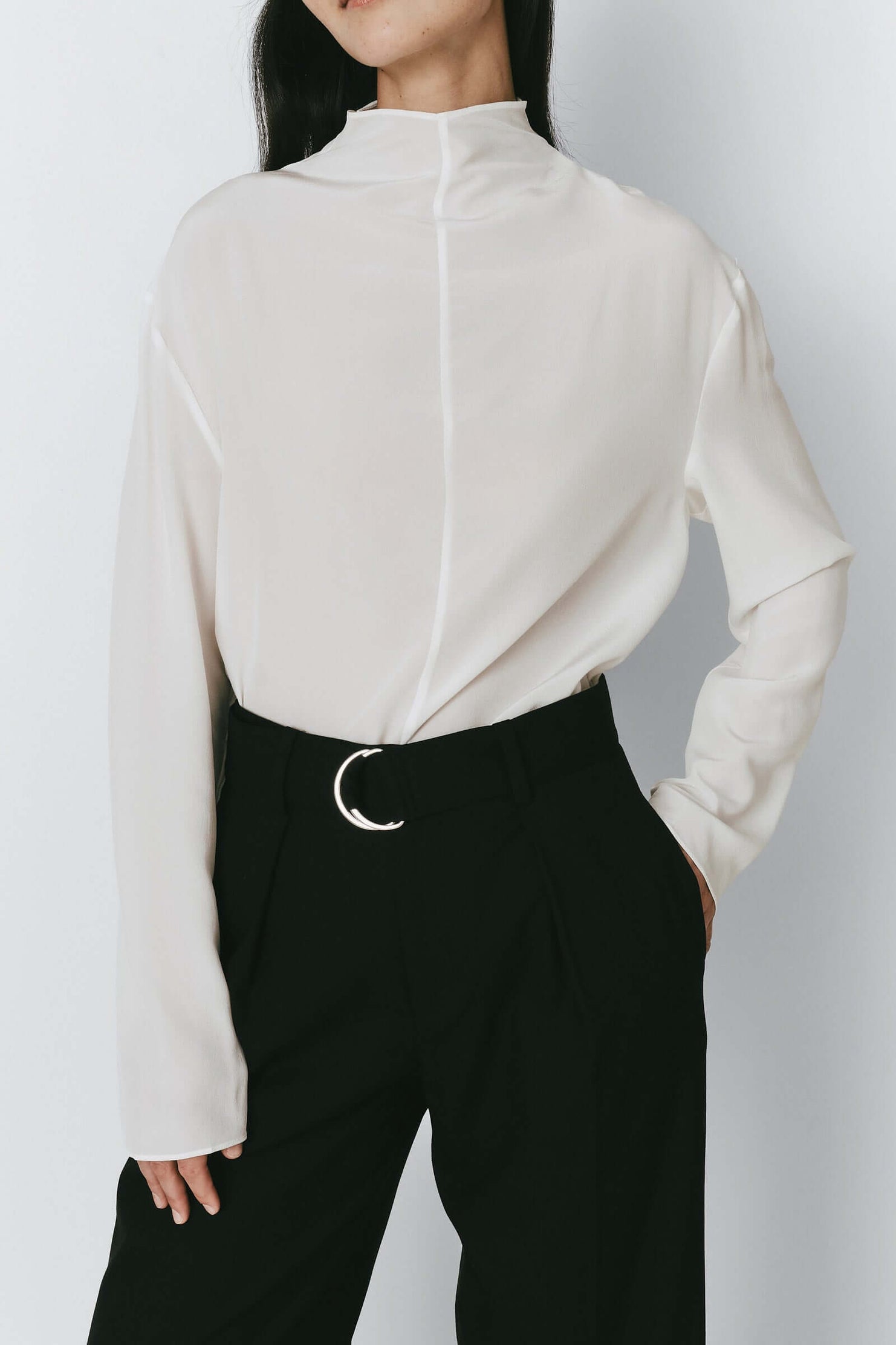 RueSophie_AllardLongsleeveTop_White_2_1482x_06b7c112-a559-46cc-a0ff-e498ec57be36.jpg