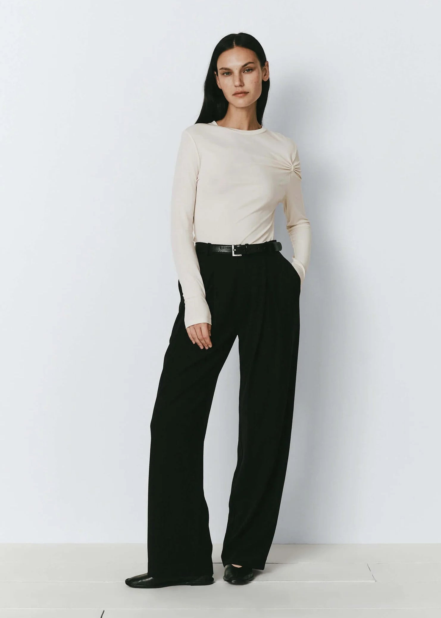 RueSophie_DrapePleatPant_Black_1_1482x_baa34d81-b48d-4561-ab5b-2b5d64f83a2e.webp