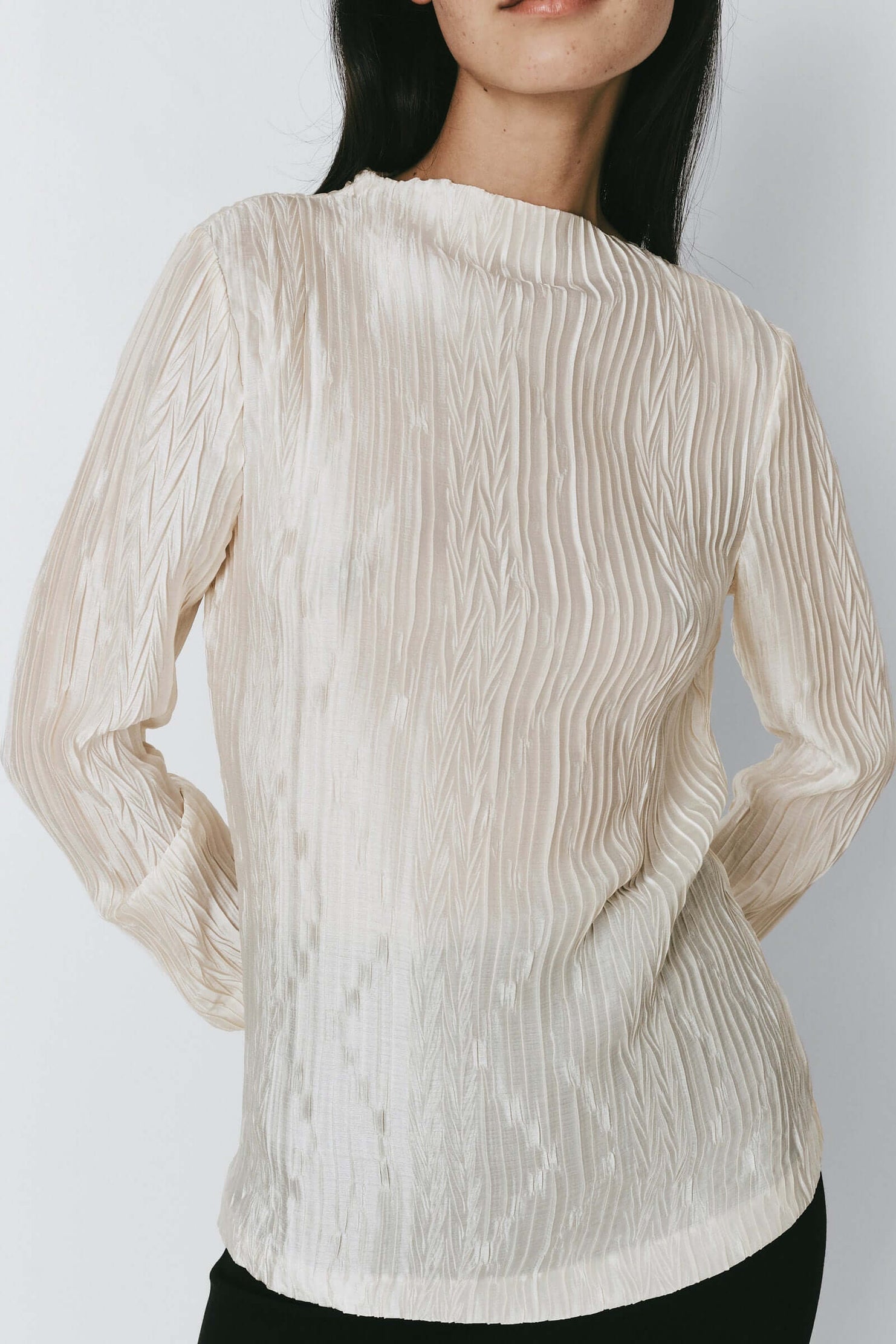 RueSophie_SidonieTop_Ivory_3_1482x_e392a9b6-1363-4bc0-be3b-311979a81fc9.jpg