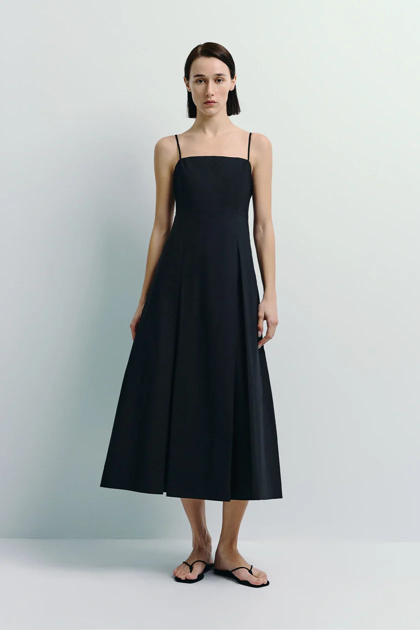 S225DS713__NantesDress_Black-1_840x_e9818058-127e-4b8a-9643-d3f980858dc6.webp