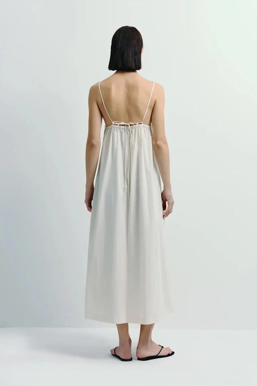 S225DS716__VoileDress_Creme-7_840x_0f278847-de96-4038-b348-cbe299297189.webp