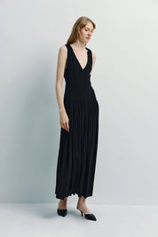 Rue Sophie Black Gisele Deep-V Maxi Dress