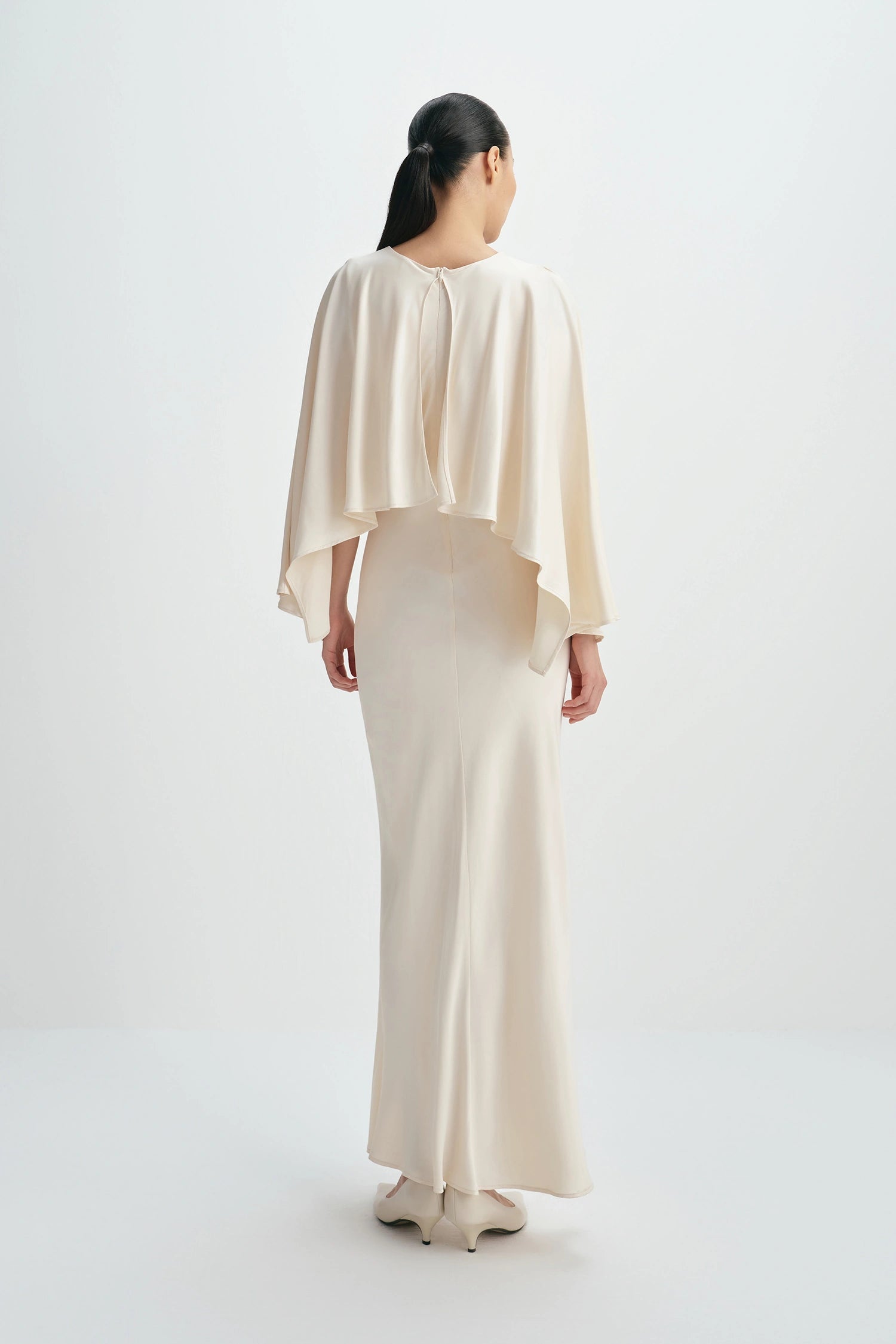 Rue Sophie Jewell Caped Top Dress