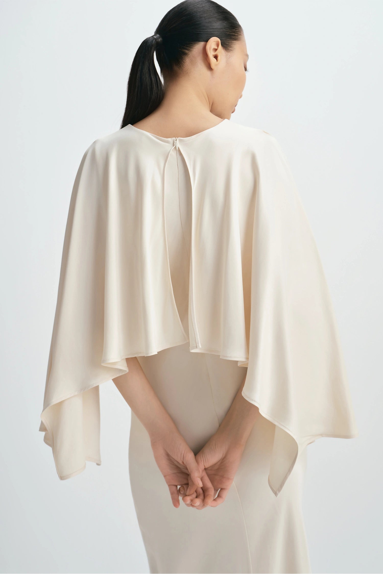 Rue Sophie Jewell Caped Top Dress