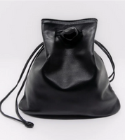 Ayllon Black Casilda Pouch