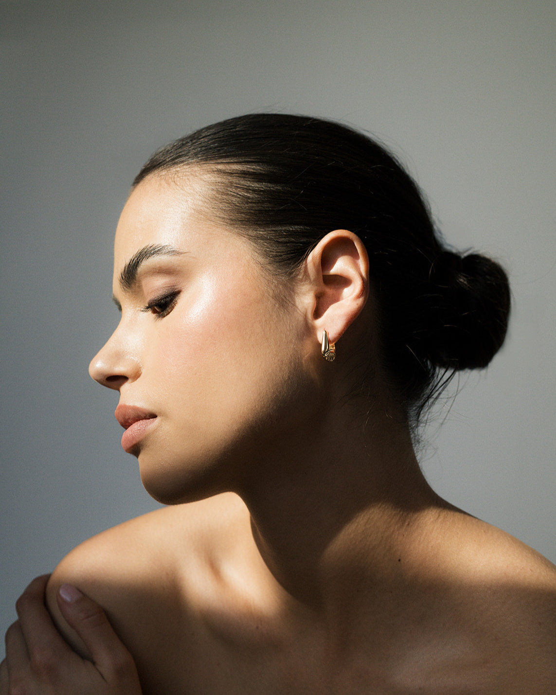 astrid-hoops-web-5x7.jpg