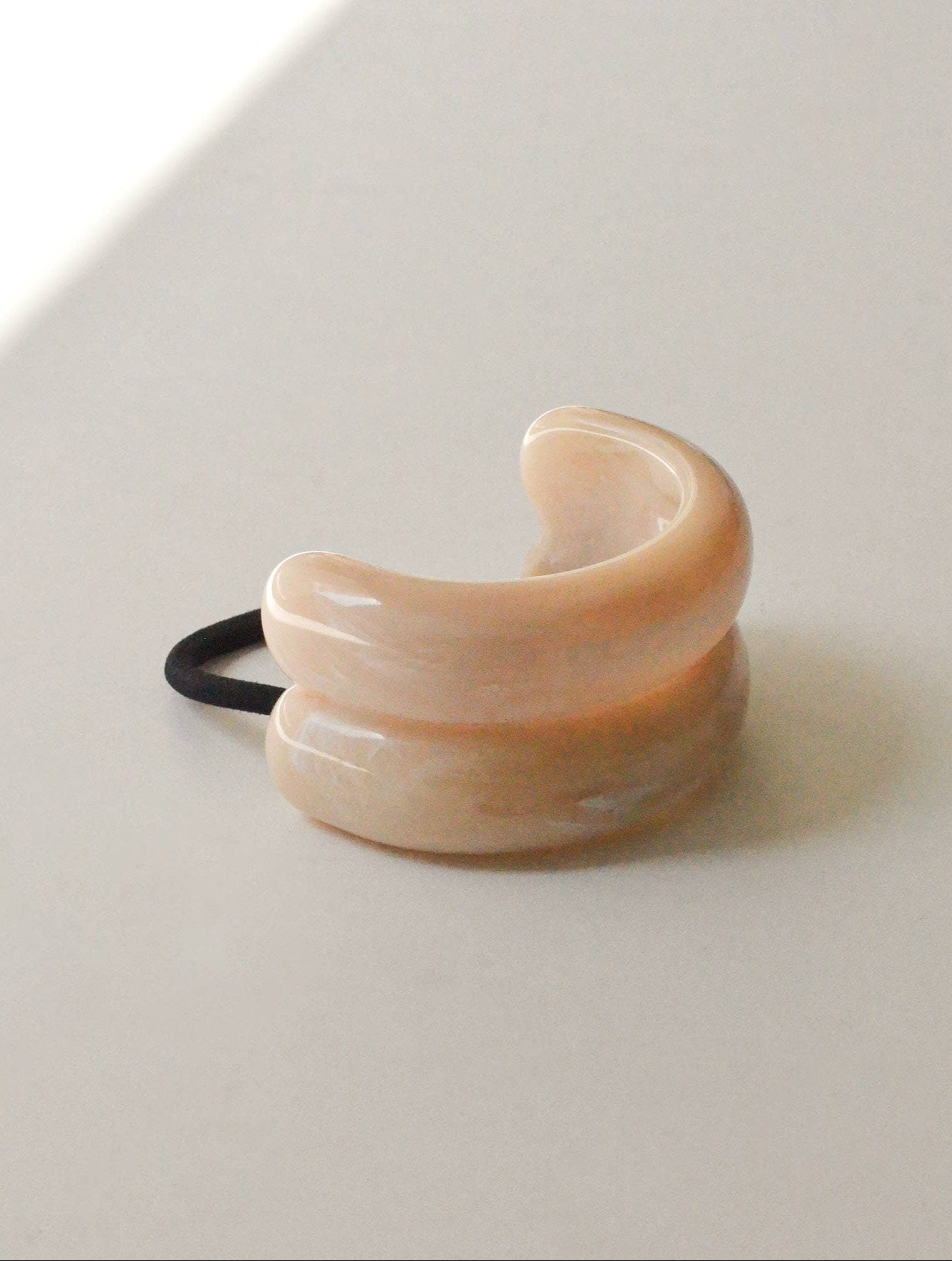 Wide Double Arch Resin Ponytail Hair Tie