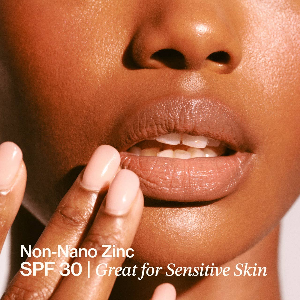 Good Weather Skin - Daily Lip Sun Gloss SPF30 in Iced Coffee