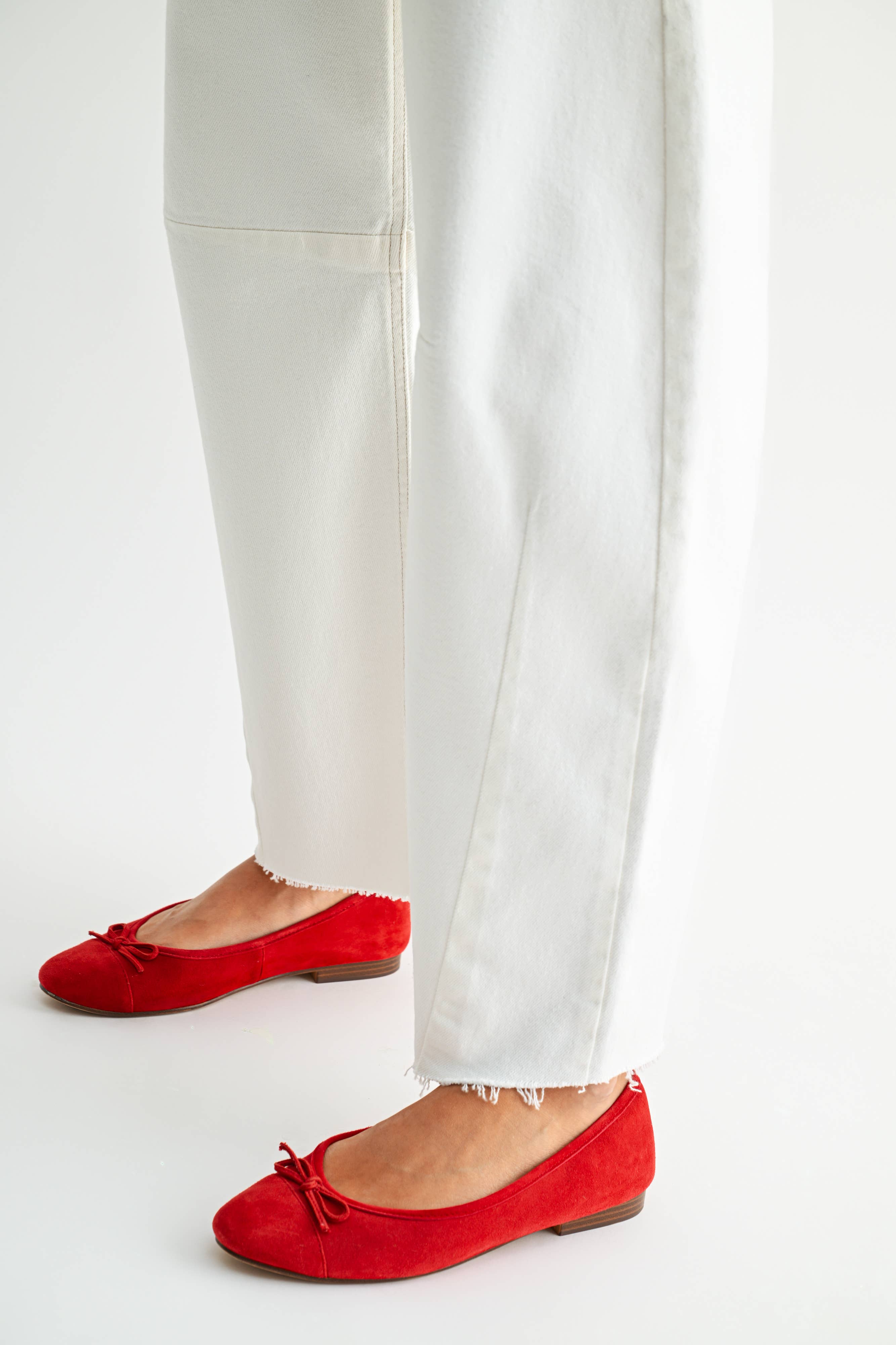 Just Black Off White Seamed Barrel Jeans