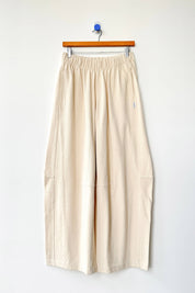 Le Bon Shoppe Bare Pants in Naturel