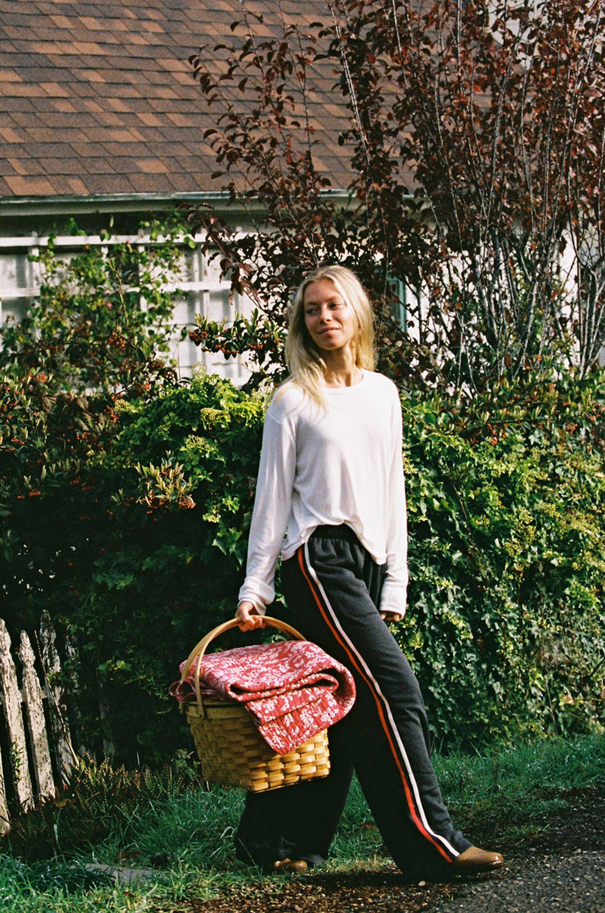 LA Relaxed Cream Cozy Tee
