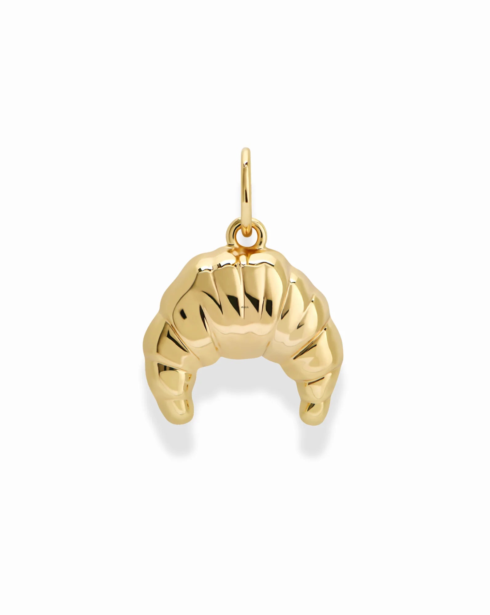 drew-croissant-charm_becff565-d53d-4ca1-97ea-cc14342daa1b.webp