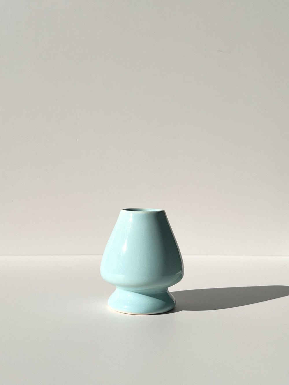 Blue Bamboo Whisk Stand (Naoshi)