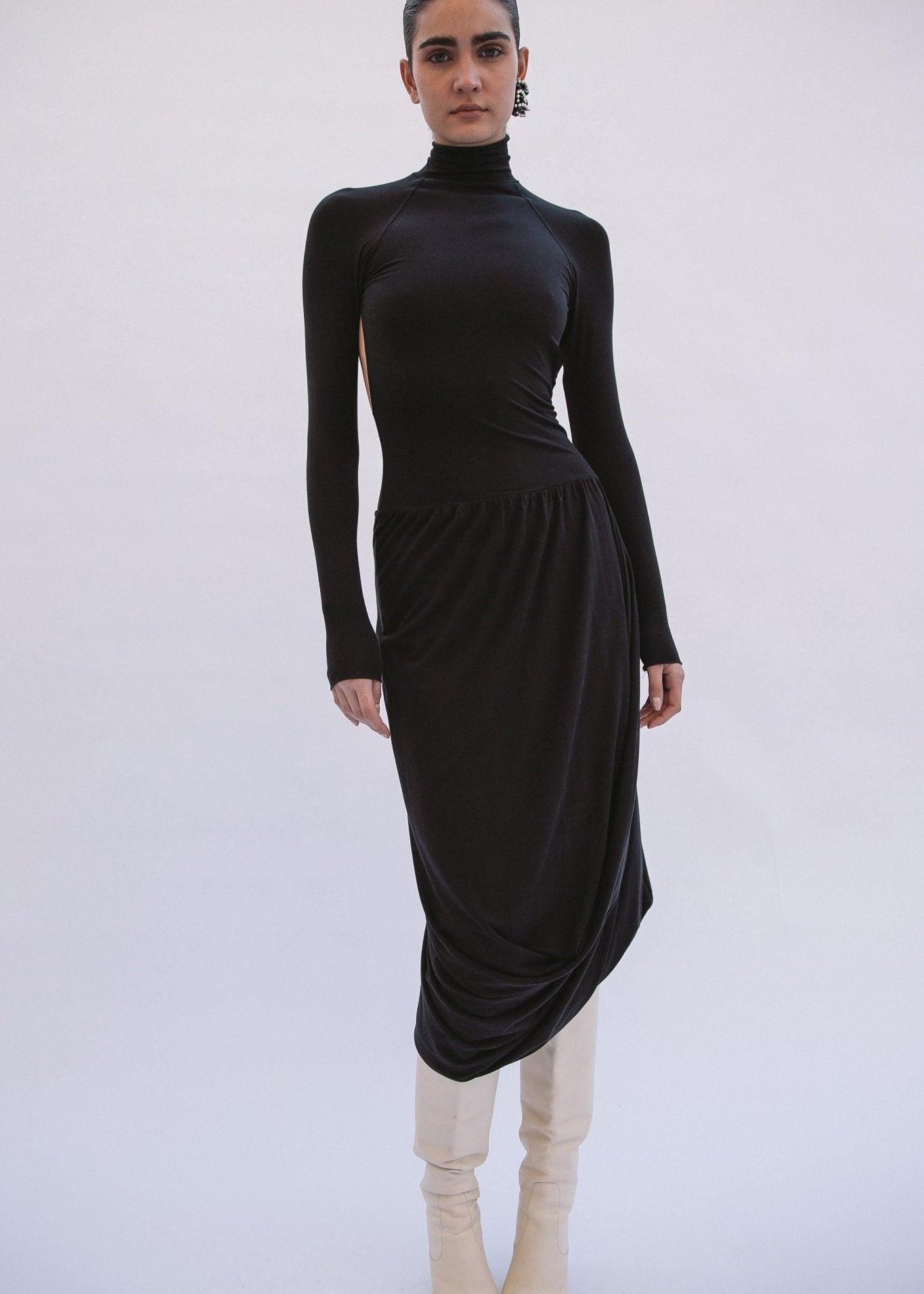 jan-black-the-line-by-k-1020309.jpg
