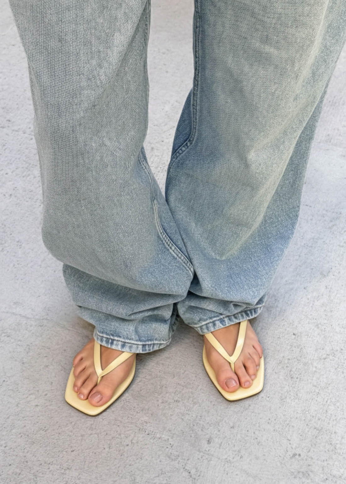 Alohas Ola Pale Yellow Leather Sandals