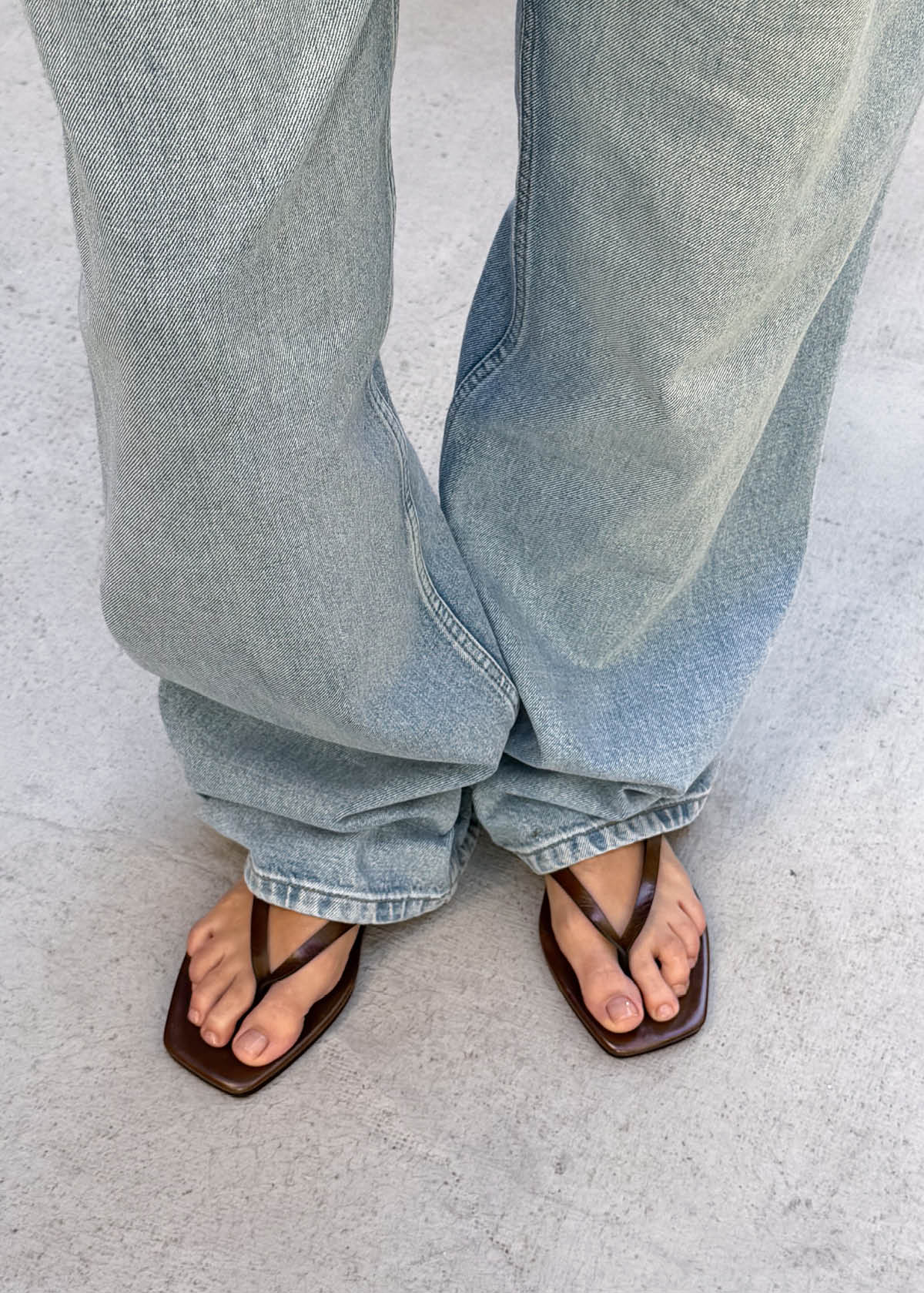 ola-rift-brown-leather-sandals-20_e6388466-f003-4919-a227-6a702bfc9ca3.jpg