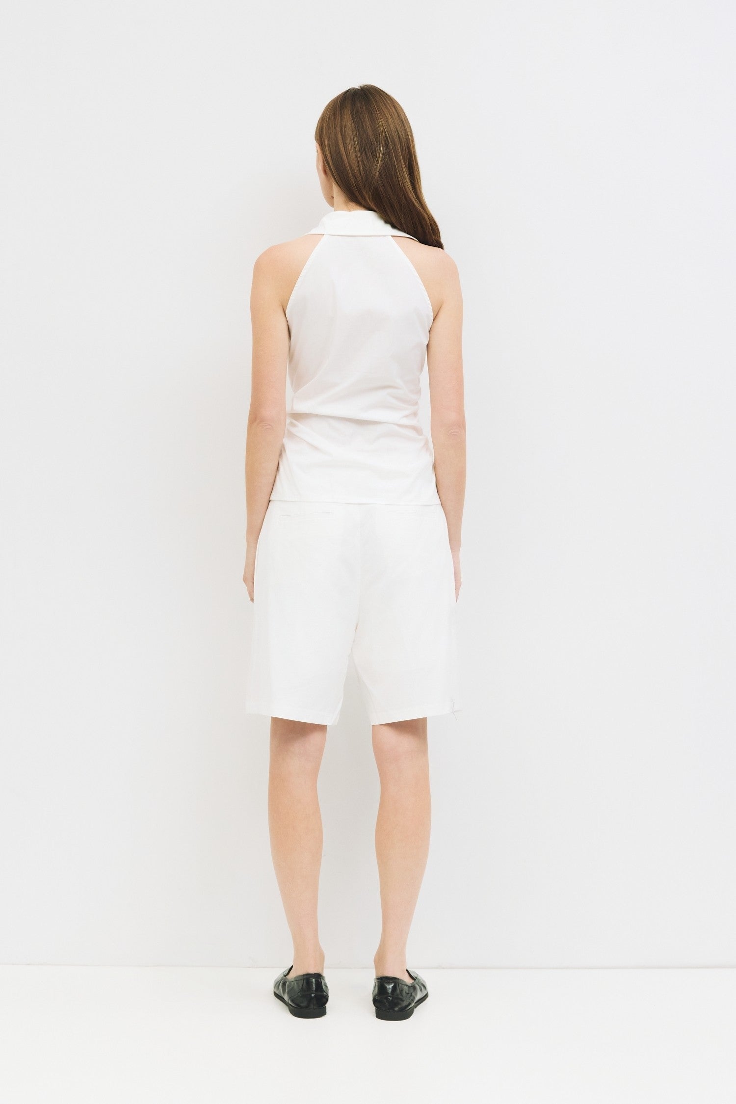 tr3882_white_2_m_1500.jpg