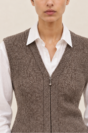 Vintage Tan Silk/Wool Knit Zippered Vest